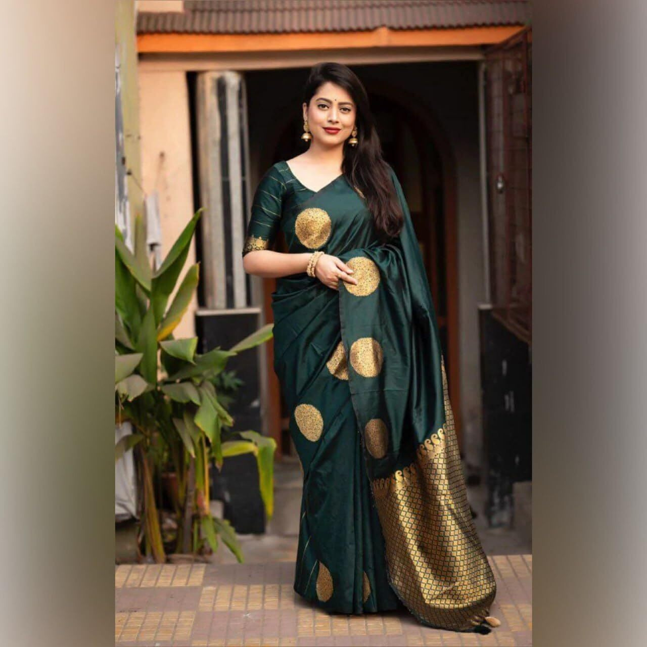 C J Enterprise Women's Banarasi Saree Pure Kanjivaram Silk Saree Soft Design Wear Pattu Sarees Latest Cotton With Blouse Piece Kanchipuram for Wedding sadi new ladies 2025 (KeriGola-51) (Dark Green)