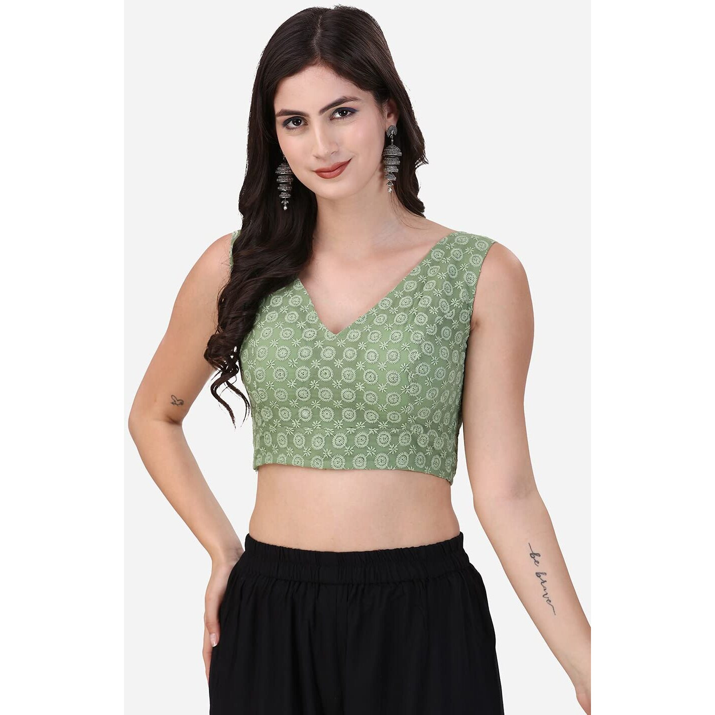 OOMPH Women's Indian Ethnic Wear Designer Round Leaf Pattern V Neck Sleeveless Cotton Pista Blouse for Saree or Lehnga and BlousePalazzos or Skirts for a Fusion Twist.
