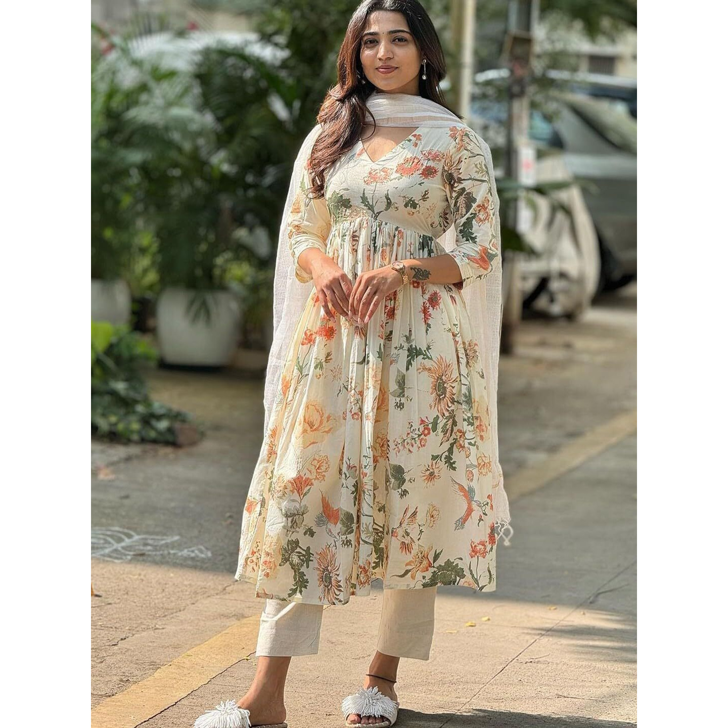 GoSriKi Women's Rayon Blend Printed Anarkali Kurta with Pant & Dupatta (Sudan Cream-GS_XL_Cream_X-Large)