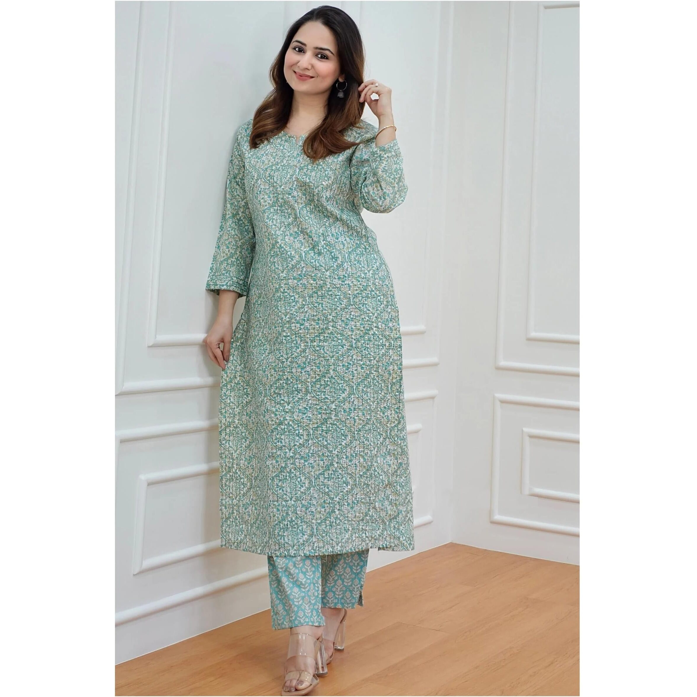 KLOSIA Women Embroiderd Kurta and Pant Set (Medium) Green