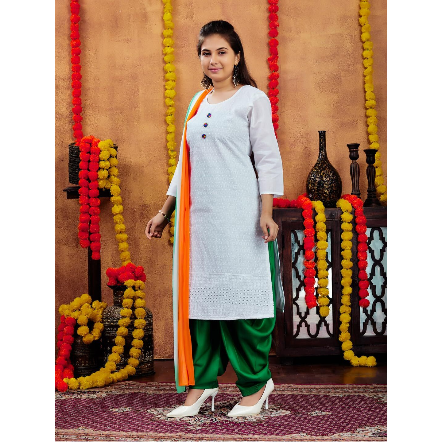 Aarika Girls White Color Cotton Embroidery Kurti (KURTI-K-181-WHITE-28)