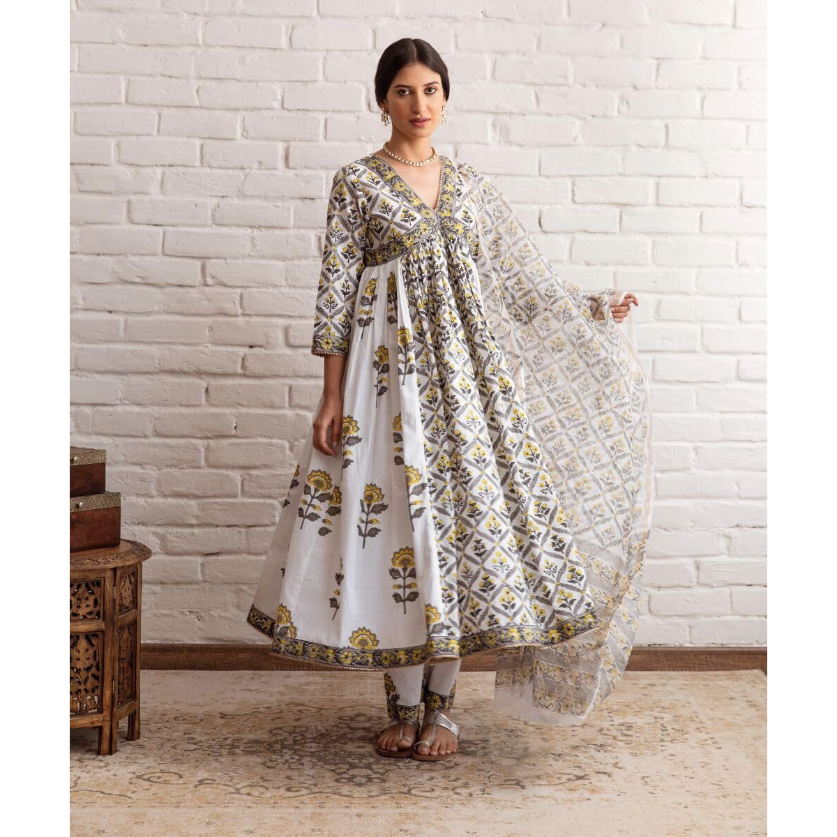 GRECIILOOKS Women's Rayon Anarkali Printed V- Neck Kurta With Palazzo & Dupatta | Ethnic Set | Dupatta Set | Suit Set | Kurta And Pant Set (IN, Alpha, S, Regular, WHITE)