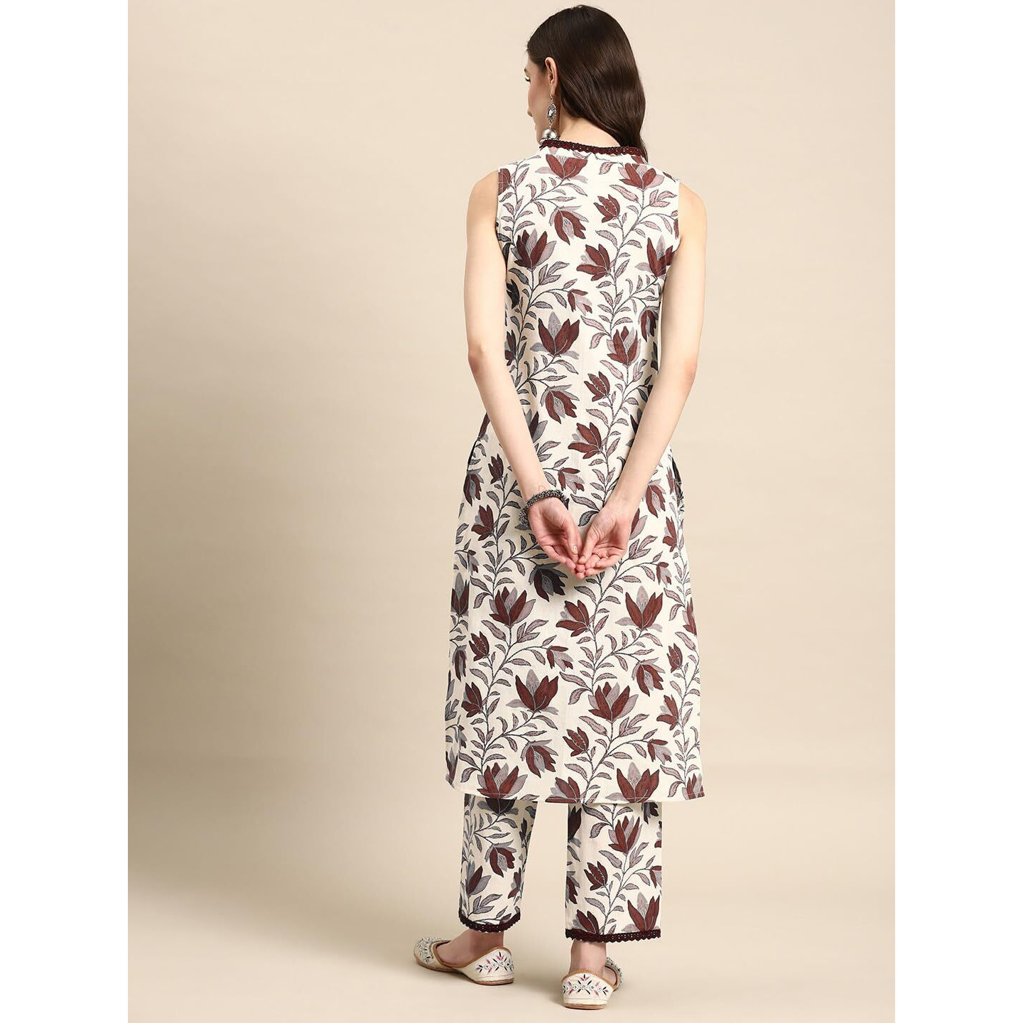 SMOWKLY V-Neck Sleeveless Kurta for Women (1432_BRN_XXL) Brown