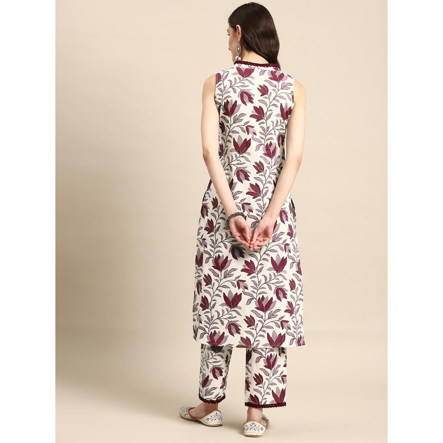 SMOWKLY V-Neck Sleeveless Kurta for Women (1433_MRN_S) Red