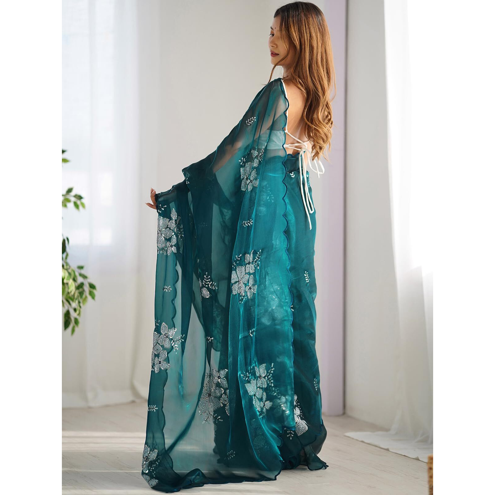 Satrani Women's Sequins Embroidery Chiffon Saree (3997S121N_Dark Green)
