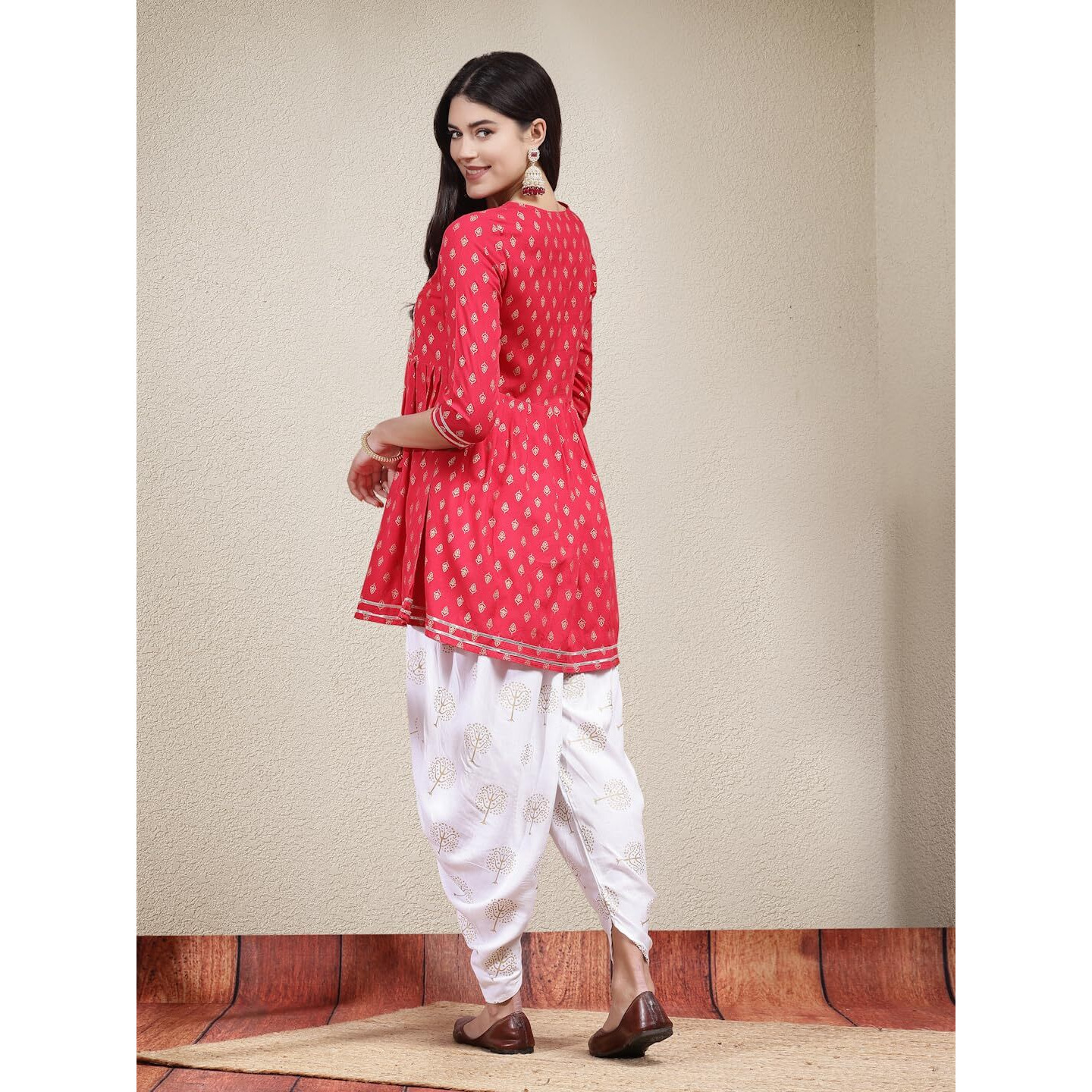 Stylum Women's Printed & Embroidered Rayon Kurti with Dhoti Pant (KDPINKMAHI34_Pink, XS)