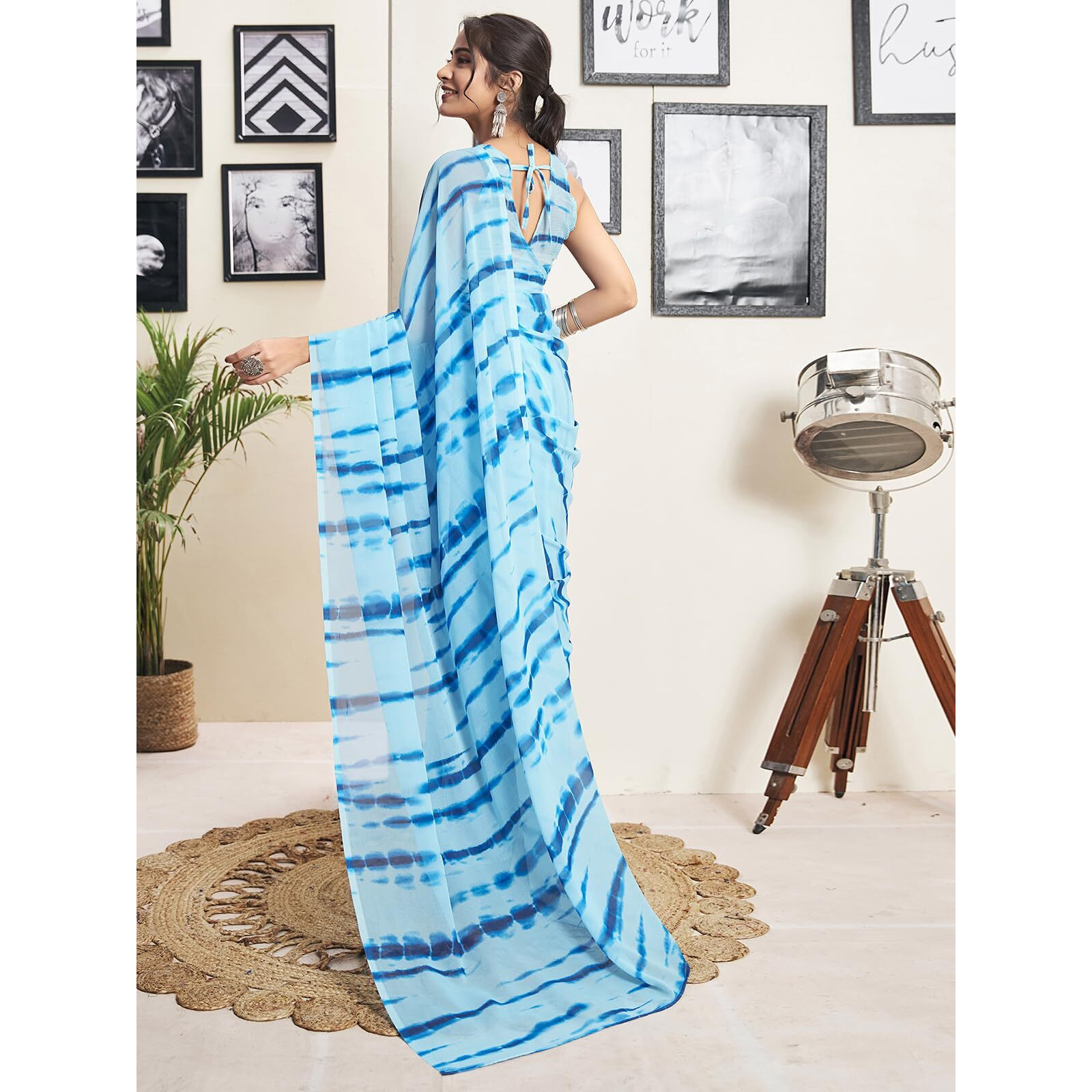 Satrani Women's Georgette Printed Ready To Wear Saree with Unstitched Blouse Piece (18RS156NA_Sky Blue & Dark Blue6)