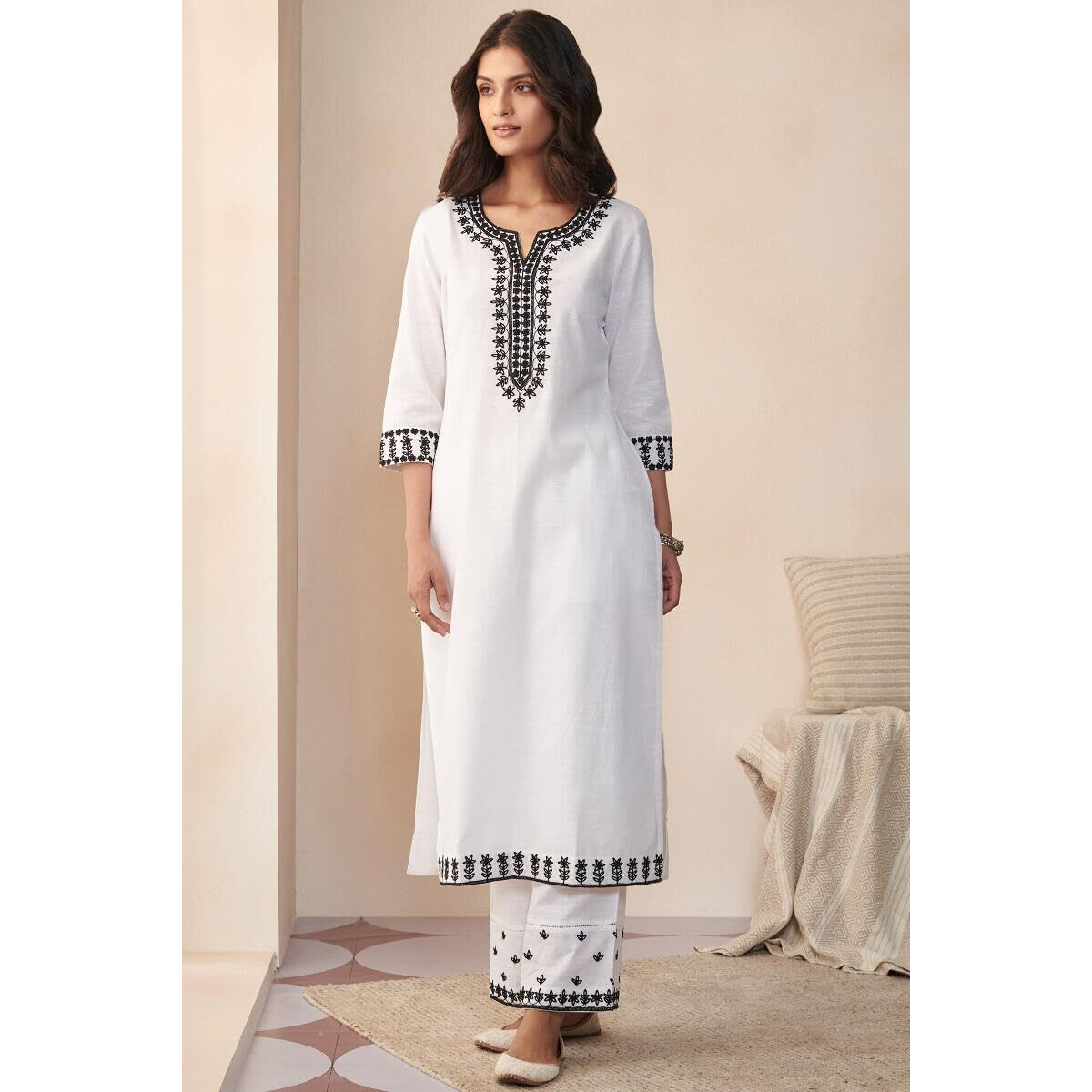 EVANTA Women's Cotton Blend Embroidery Kurta with Pent Set (TBH-White) (L, White)
