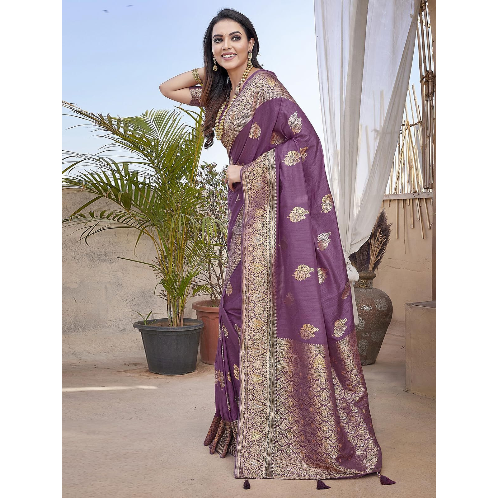 Satrani Women's Silk Blend Jacquard Work Saree with Unstitched Blouse Piece (3657S6029N_Mauve)