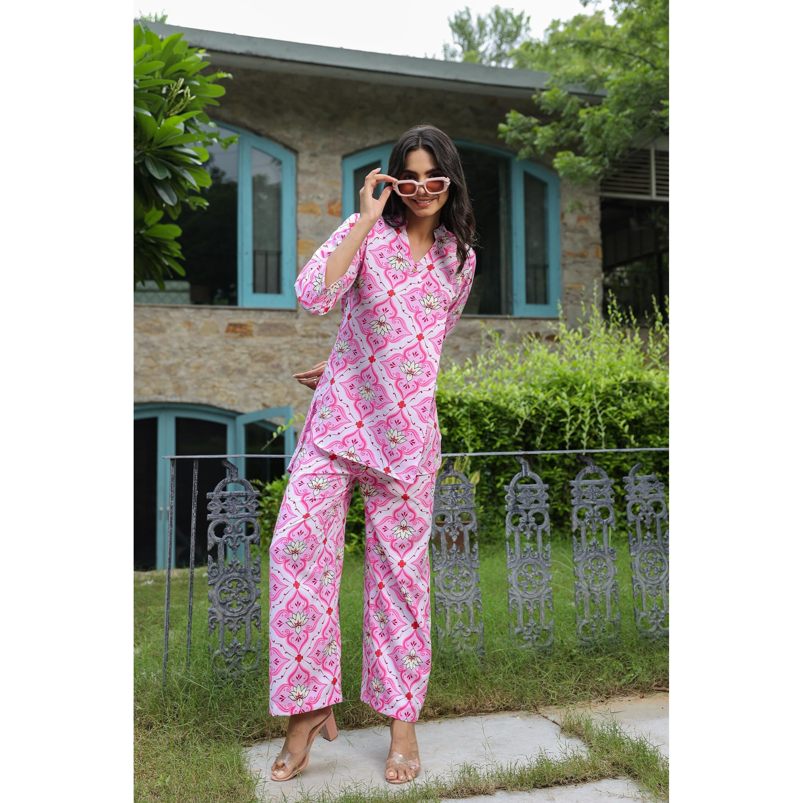 Leriya Fashion WOMEN PRINTED PARTY REGULAR FIT ETHNIC WEAR CO-ORD KURTA SET FOR WOMEN (LF-W2104&TR1059-S-PINK)