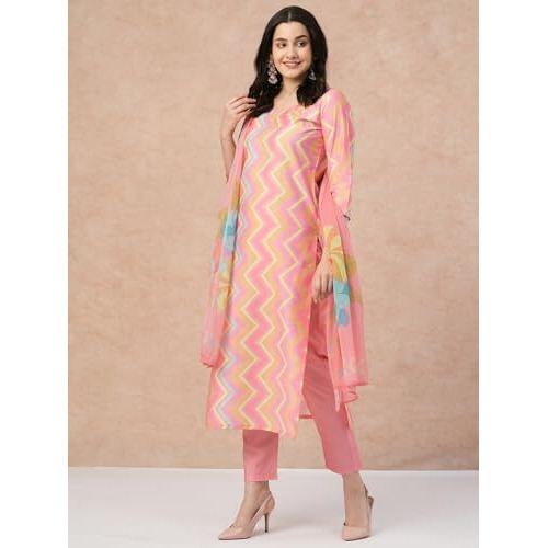 ANNI DESIGNER Women's Rayon Blend Straight Printed Kurta with Pant & Dupatta (Zaggu Pink_S_Pink_Small)