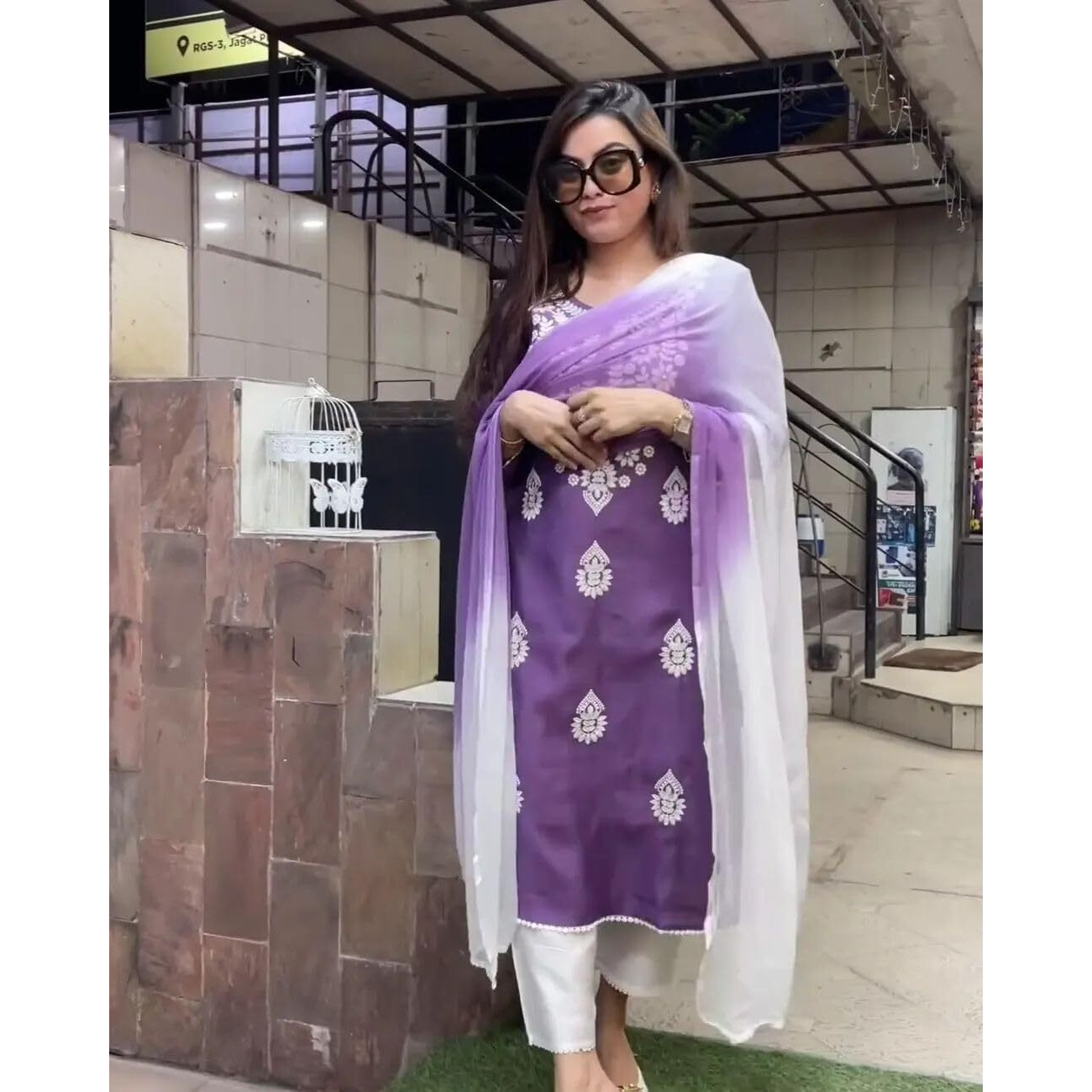 GoSriKi Women's Rayon Blend Straight Embroidered Kurta with Pant & Dupatta (Fresh-Lavender-GS_L_Purple_Large)