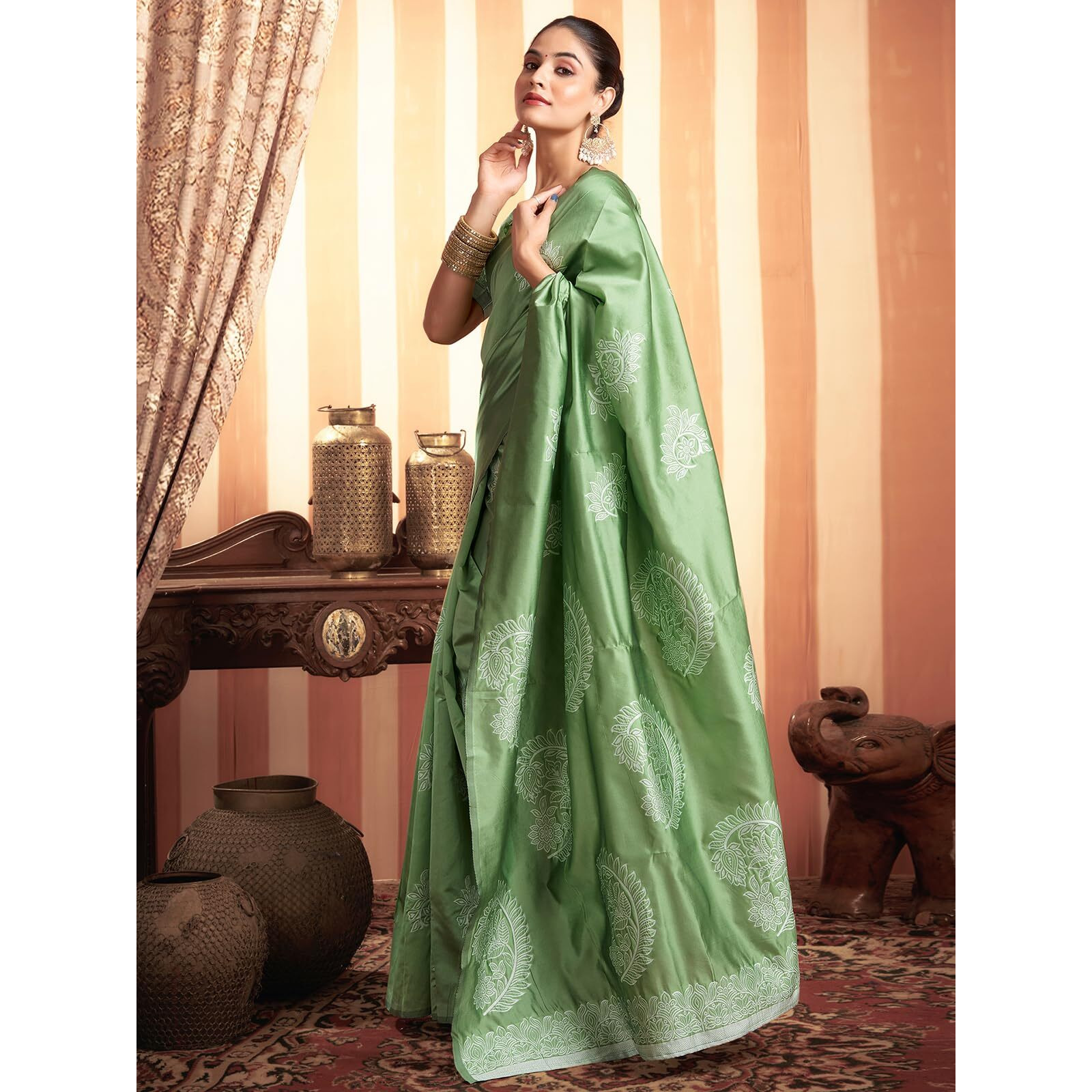 Satrani Women's Silk Blend Banarasi Jacquard Saree with Unstitched Blouse Piece (3882S196N_Pista Green3)