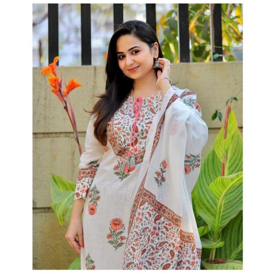 Alvami Women Viscose Printed Straight Kurta Pant with Dupatta Set (L) White