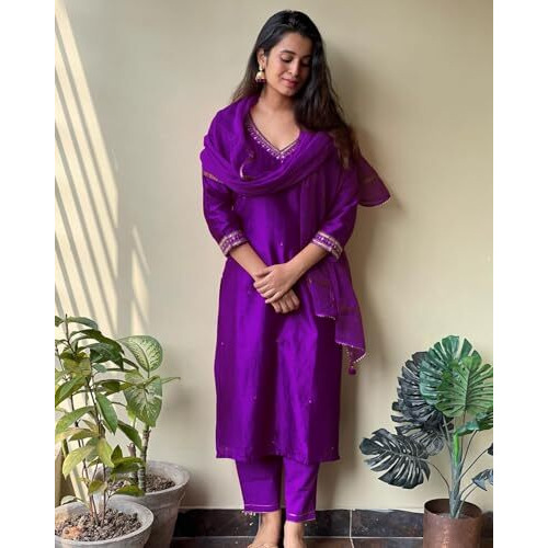 ANNI DESIGNER Women's Cotton Blend Straight Embroidered Kurta with Pant & Dupatta (BAGICHA Begani_M_Begani_Medium)