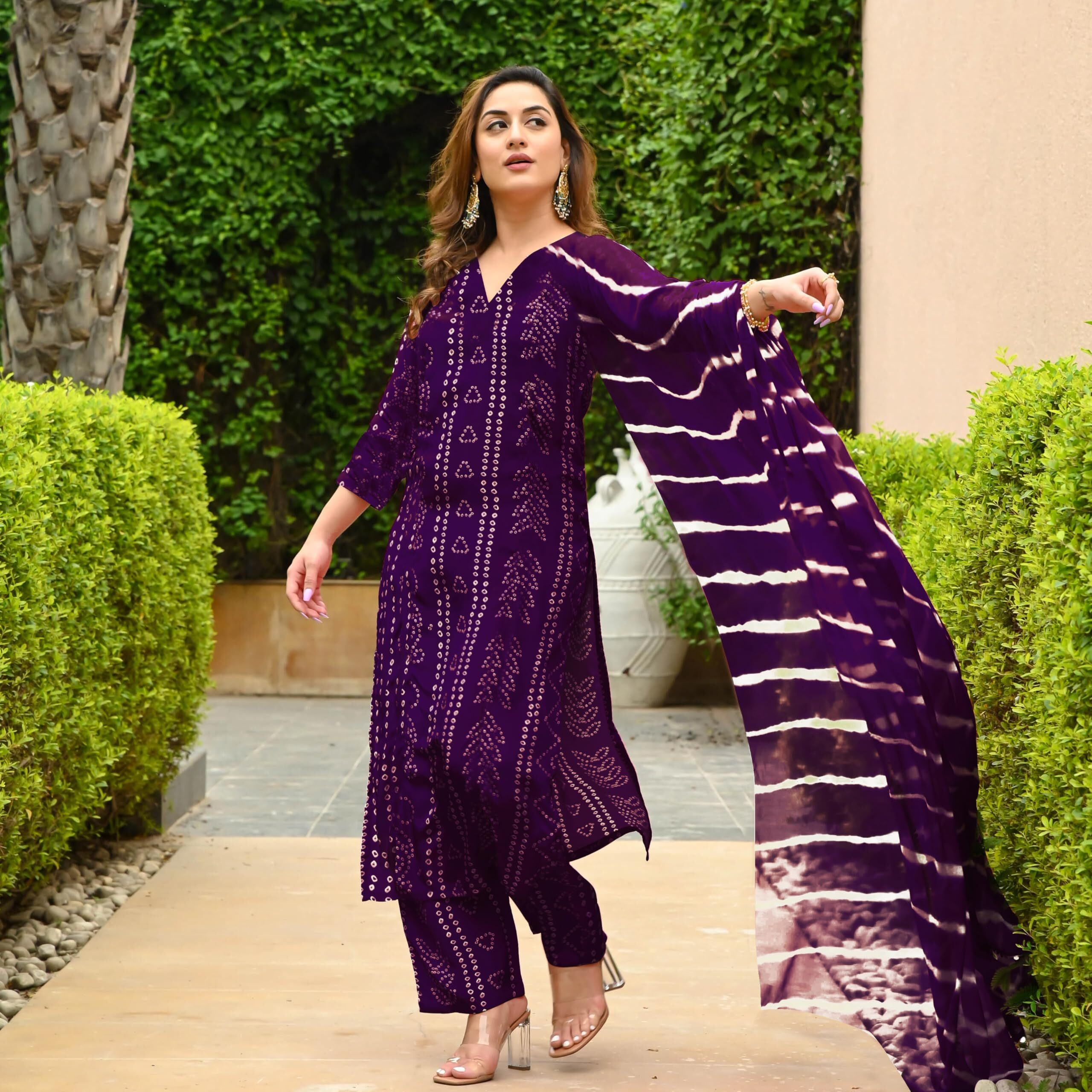 GoSriKi Women's Rayon Blend Straight Bandhej Printed Kurta with Pant & Dupatta (Baghira Begani-GS_XXL_Begani_XX-Large)