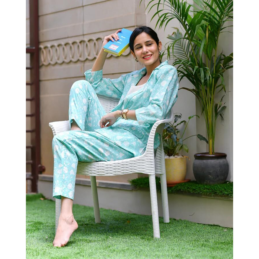 Leriya Fashion Ethnic Co Ord Set for Women | Kurta Set for Women| Women Kurta | Women Kurta Sets Kurtis|Women Kurta Pant Set| Women Kurta Pant Set Women Kurti Set(Medium, Light Blue) LF-K-W1786&TR845