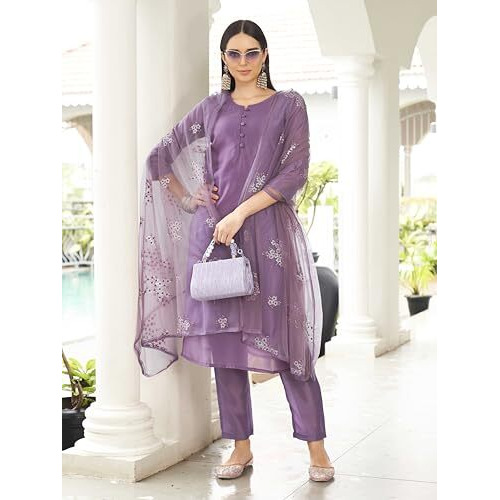 Womanista Women's Purple Color Silk Blend Solid Kurta Set With Embroidered Dupatta(Kurtaset_1338_XL)
