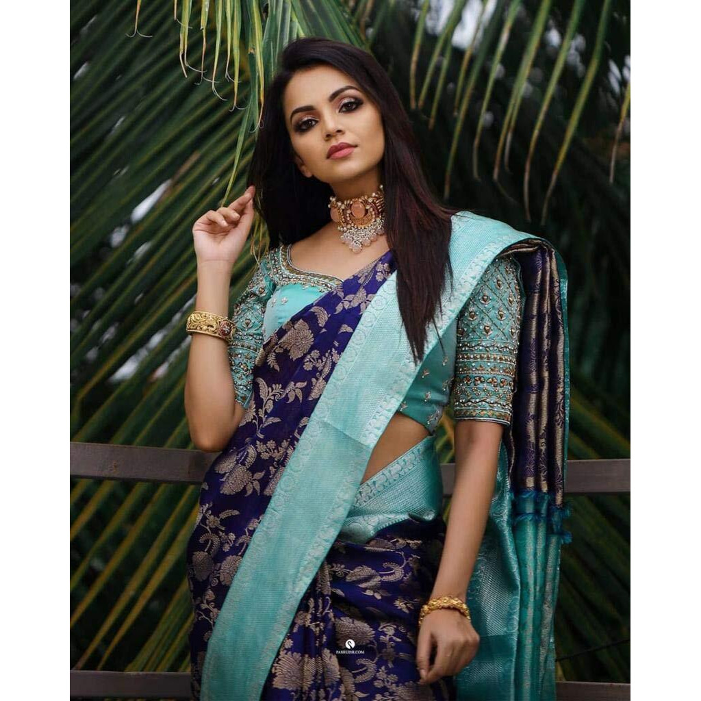 Flosive Women's Present Banarasi Soft Lichi Silk Saree Beautiful Jacquard Rich Pallu Ayn Design Work Zari Woven Kanjivaram Silk Style Saree With Soft Lichi Silk Blouse Piece (Sky Blue)