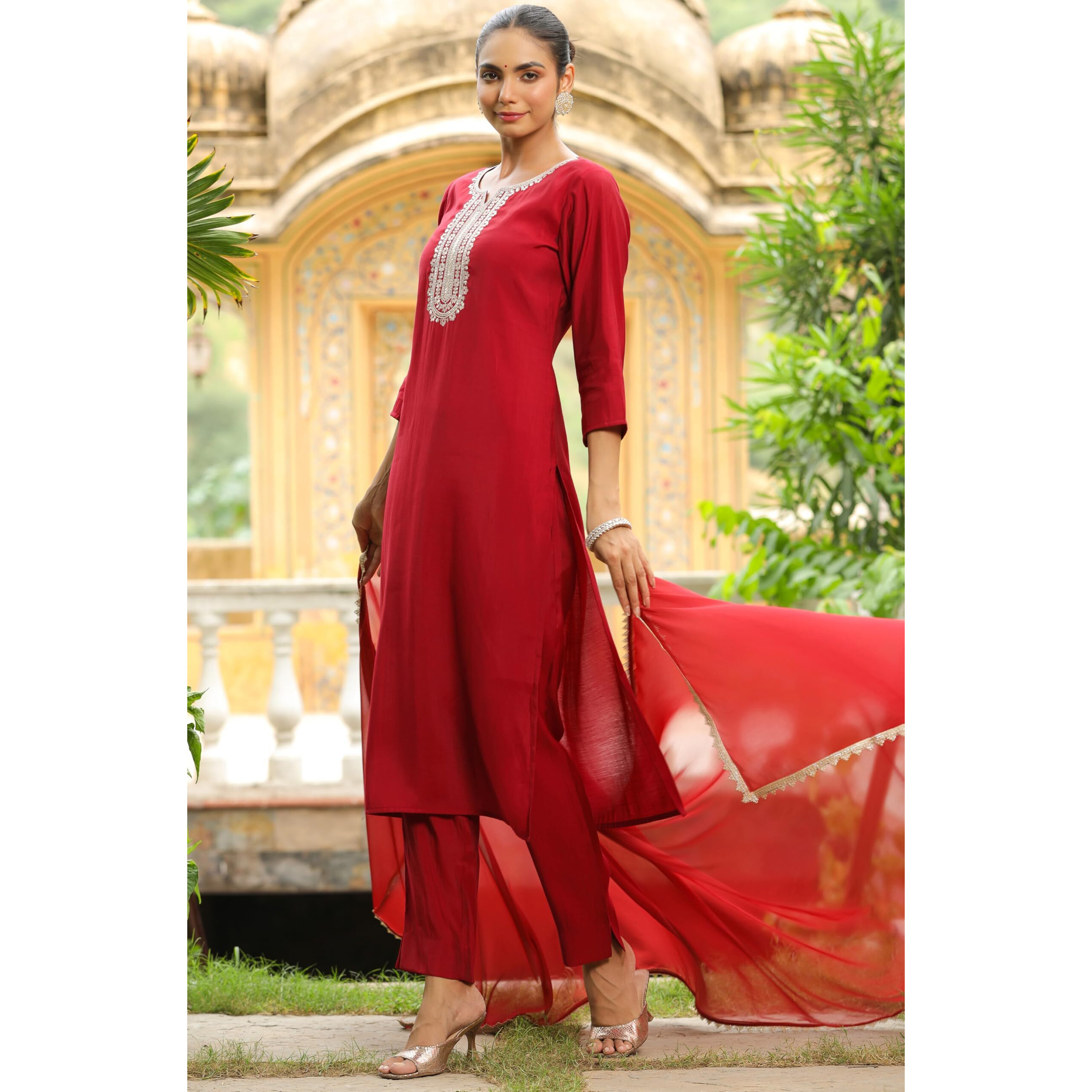 Janasya Women's Maroon Chanderi Silk Yoke Embroidered Straight Kurta Set (JAB24ST00963-XS)
