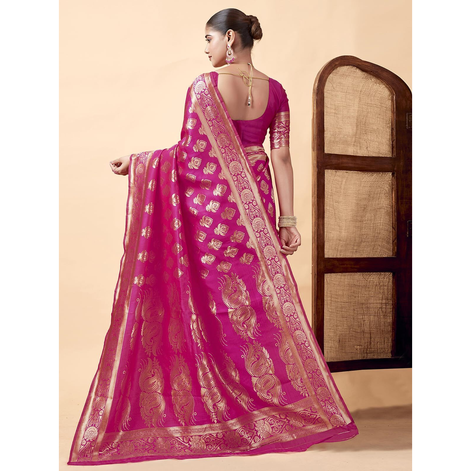 SAMAH Women's Woven Art Silk Saree (3590S243N_Pink)