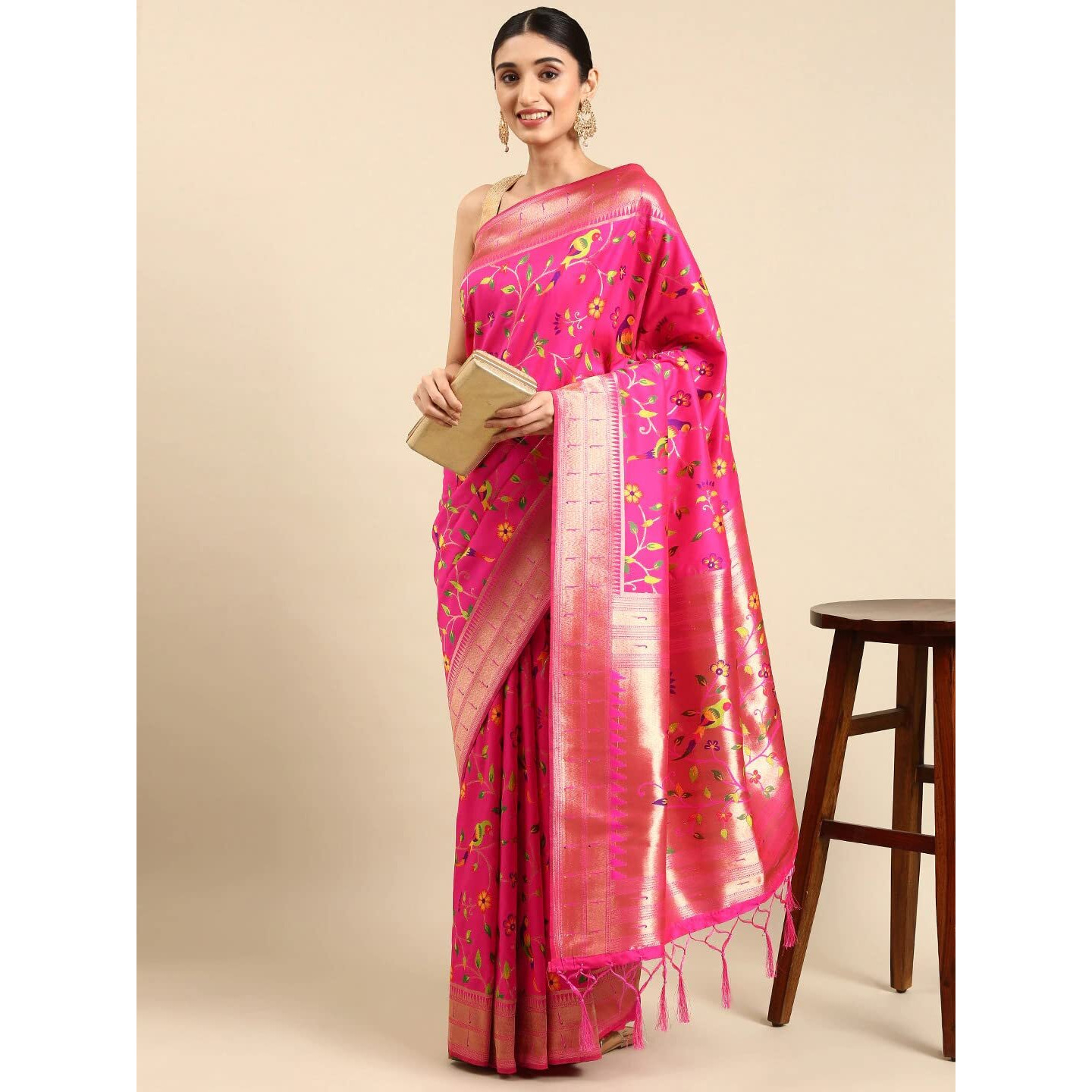 Panzora Woman's Rani Pure Soft Kanchipuram Paithani Silk Saree With Unstitched Blouse Piece.