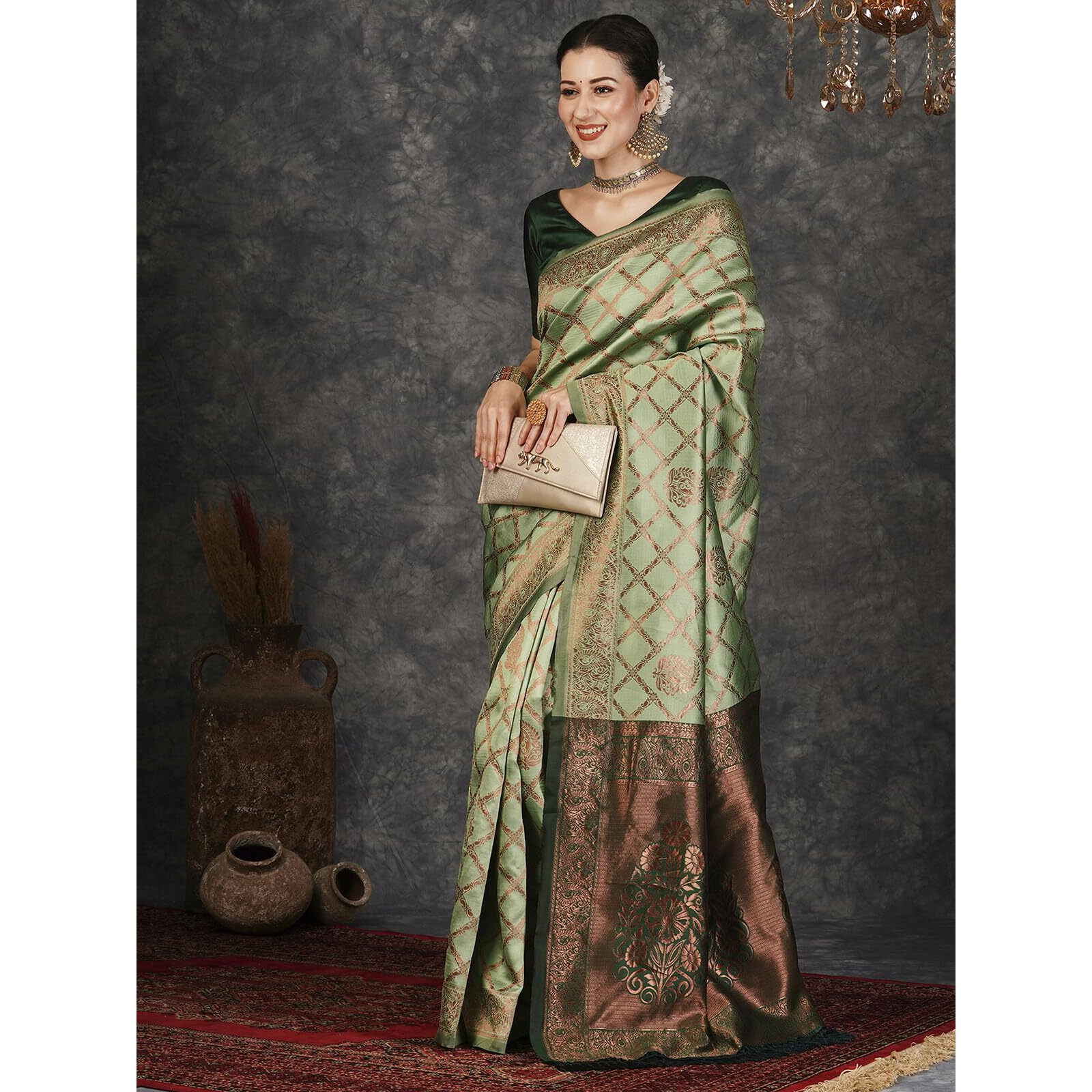 SAMAH Women's Jacquard Silk Saree (3759S135N_Pista Dark Green)
