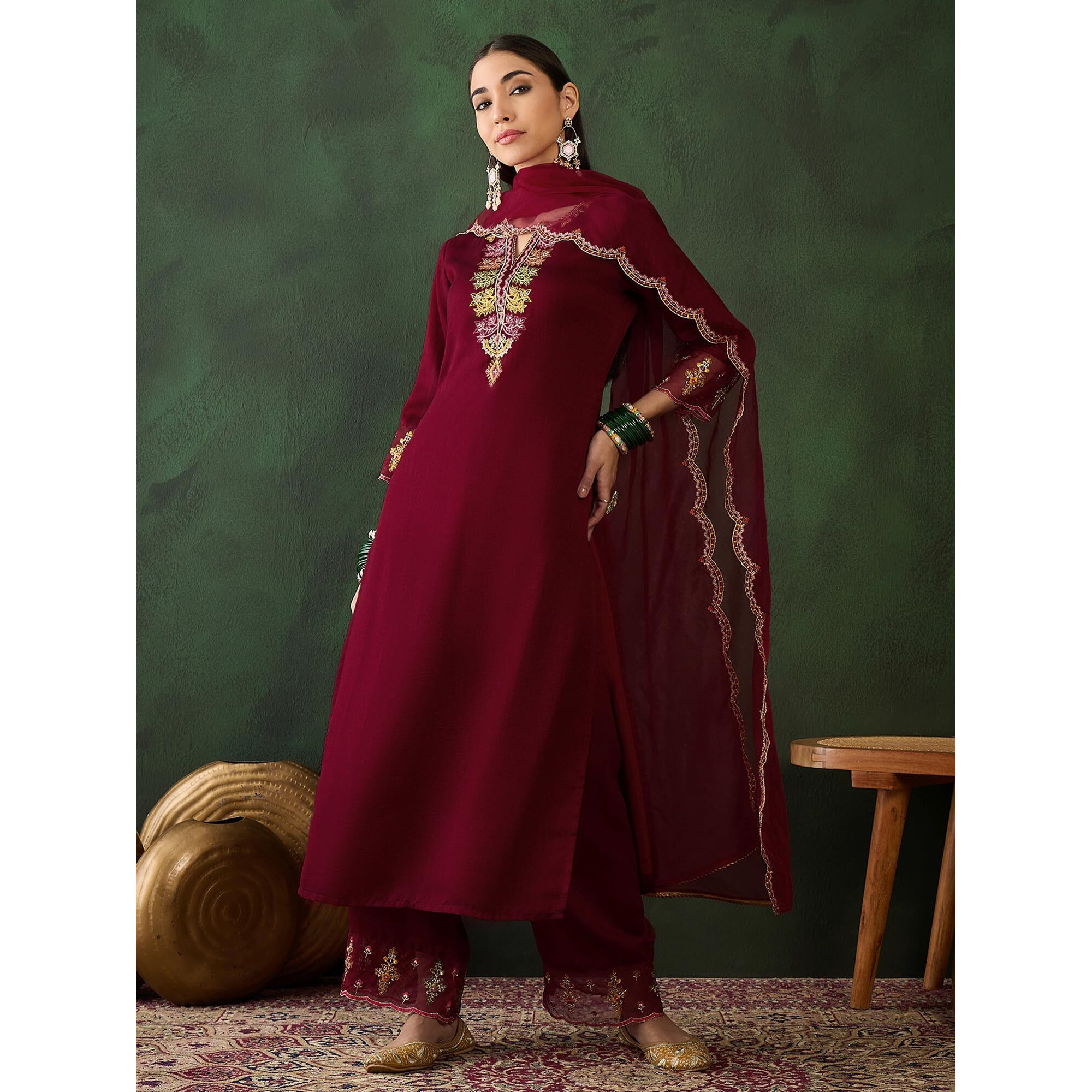SheWill Women's Burgundy Maroon Embroidered Three-Quarter Sleeves Silk Blend Kurta & Trousers with Organza Dupatta