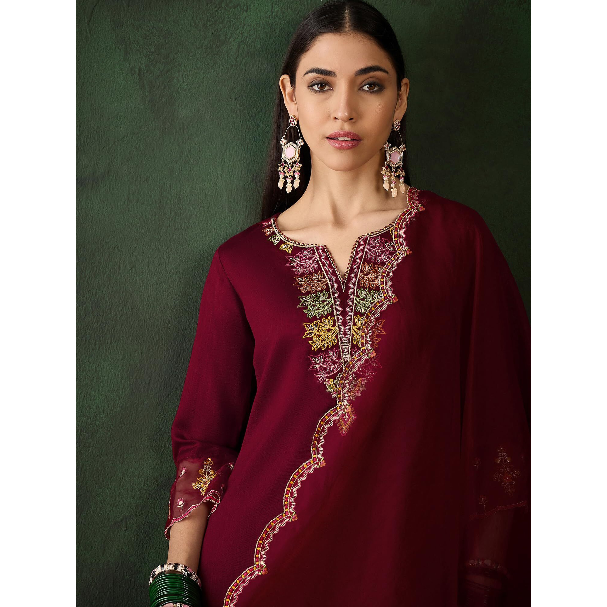 SheWill Women's Burgundy Maroon Embroidered Three-Quarter Sleeves Silk Blend Kurta & Trousers with Organza Dupatta