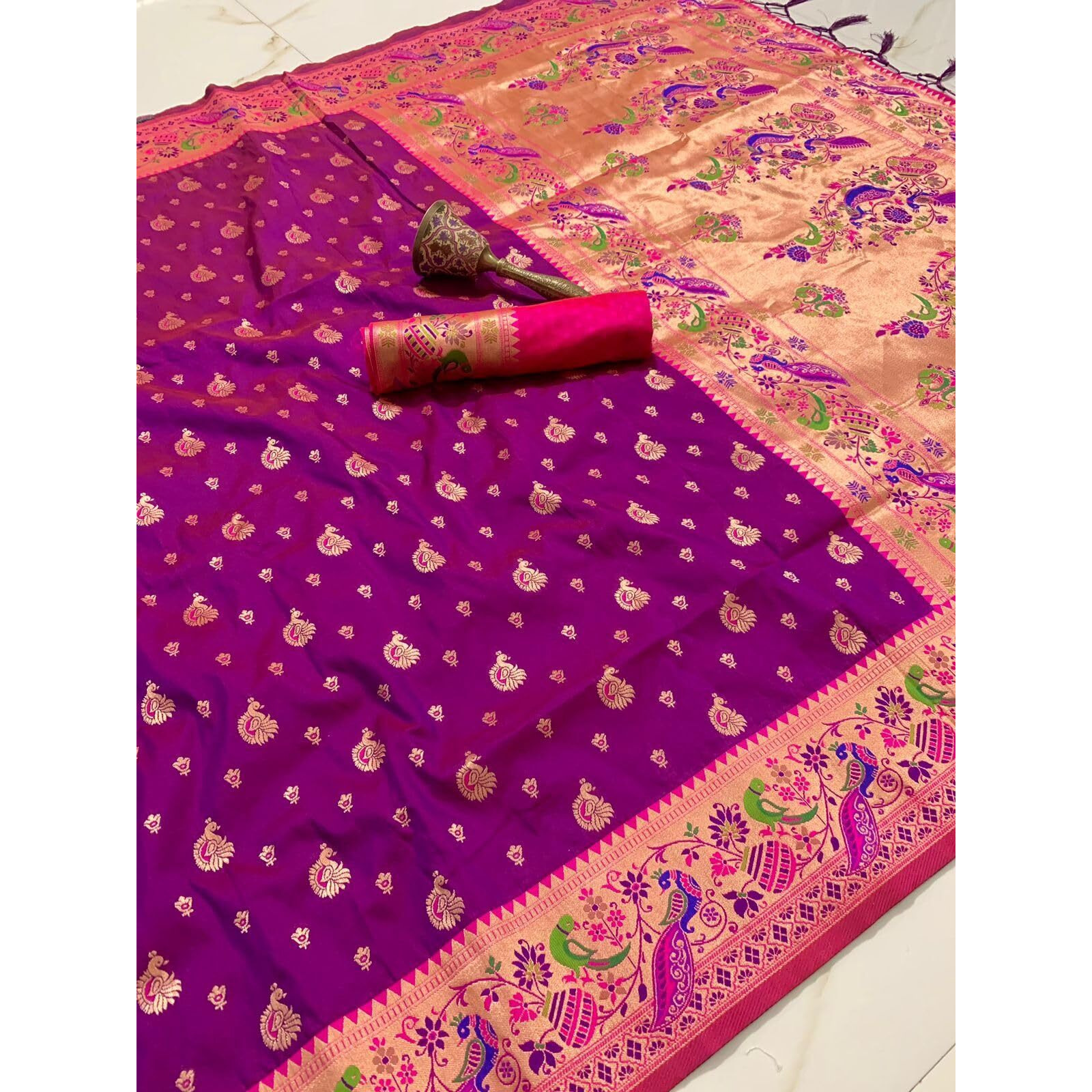 Panzora Woman's Pure Paithani Silk Saree With Unstitched Blouse Piece