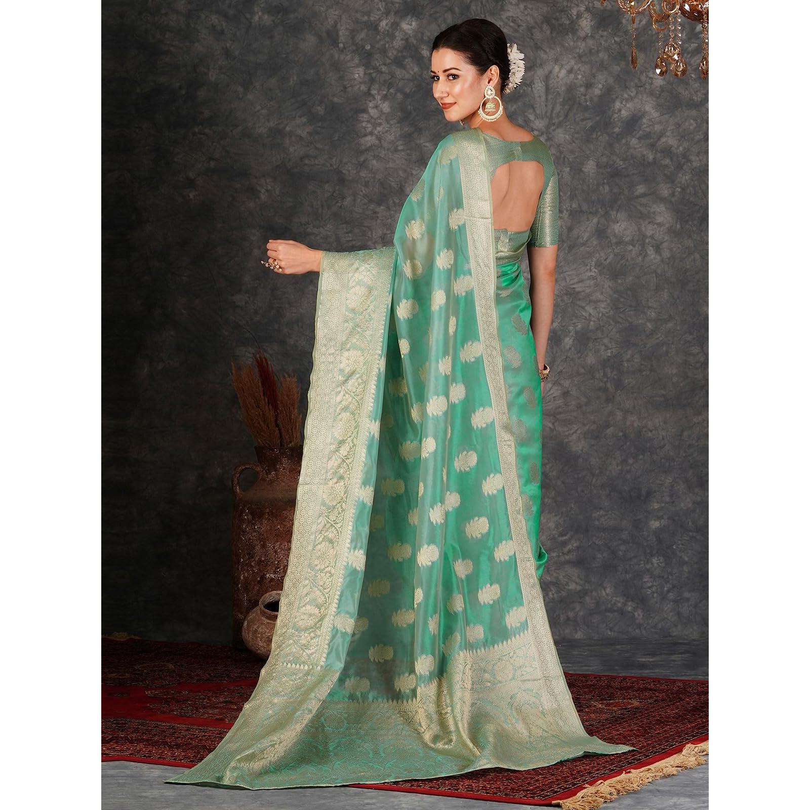SWARON Women's Banarasi Jacquard Kanjivaram Silk Blend Saree with Unstitched Blouse Piece (3747S455NW_Mint Green)