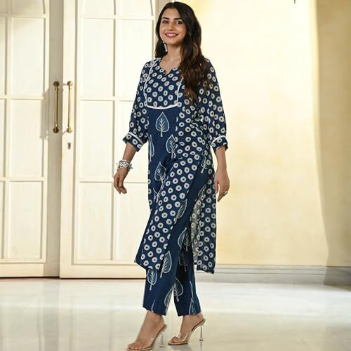 ANNI DESIGNER Women's Cotton Blend Straight Printed Kurta with Pant (Nagina Blue_S_Purple_Small)