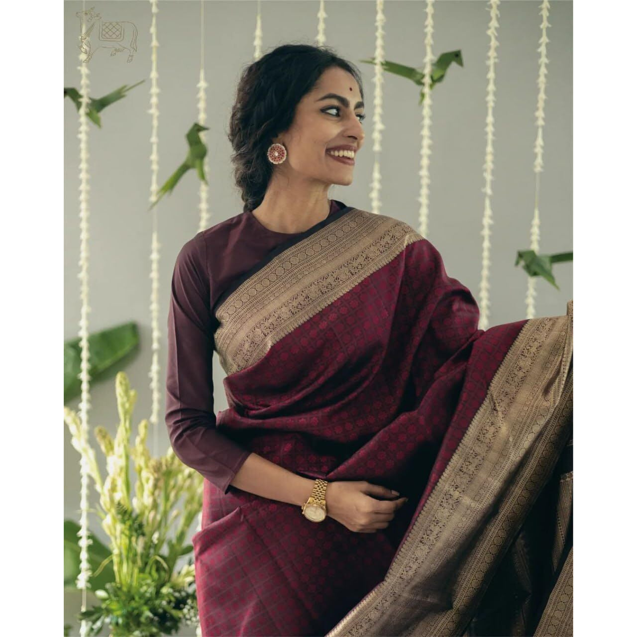 Flosive Women's Maroon Kanjivaram Silk Saree With Zari Weaving With Blouse