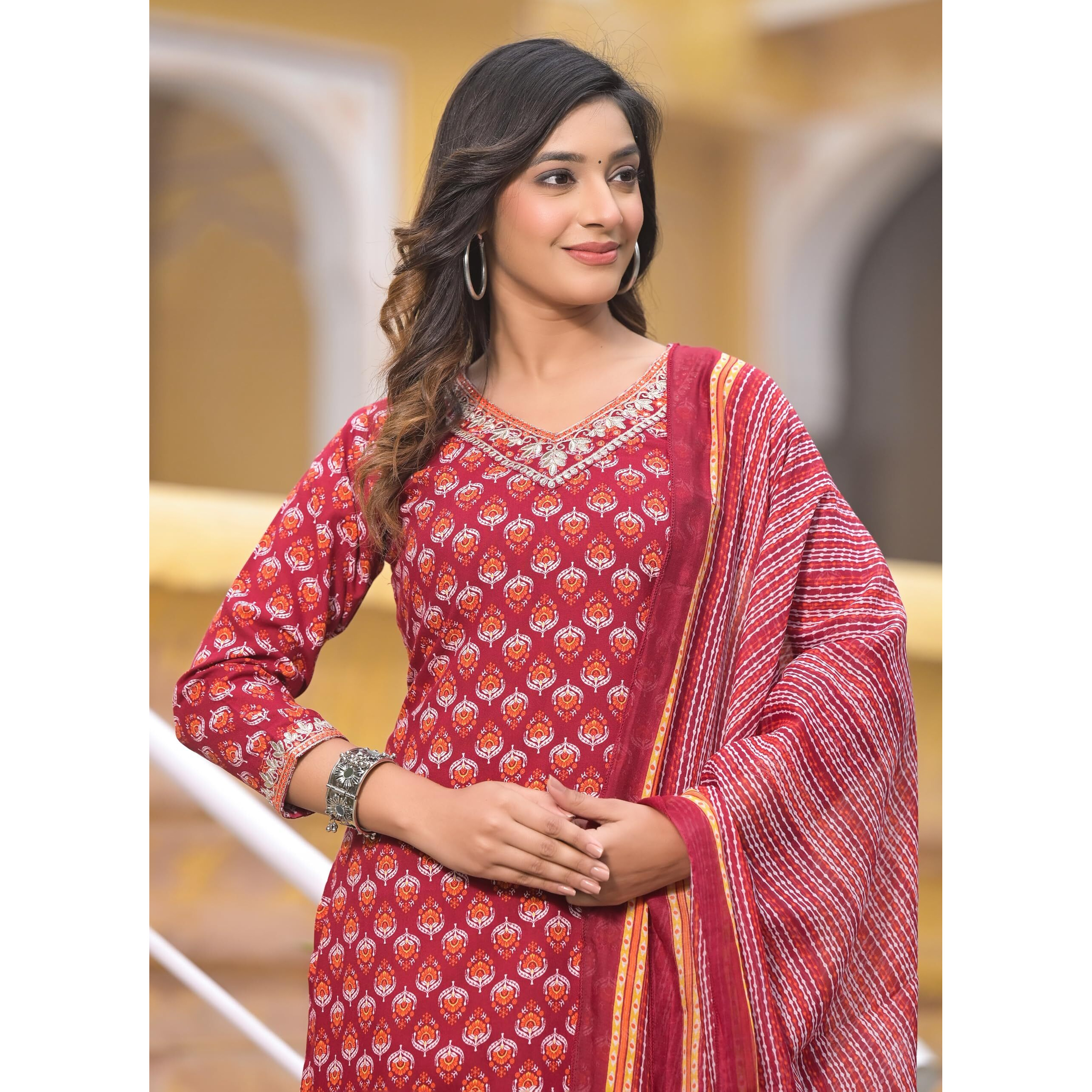 KLOSIA Women Printed Straight Kurta and Pant Set with Dupatta (X-Large) Maroon