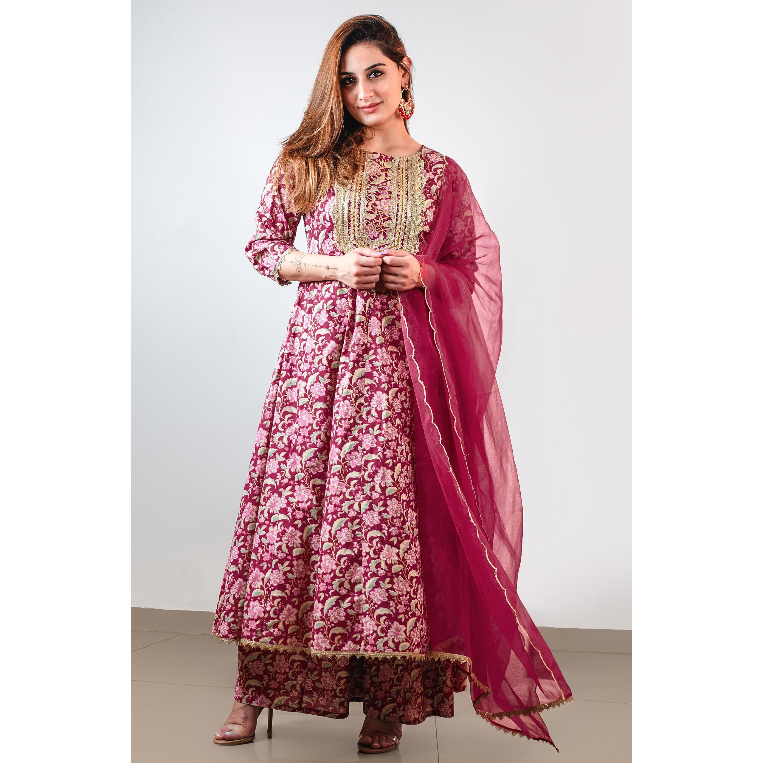 Janasya Women's Pink Cotton Foil Floral Printed Kurta with Palazzo and Dupatta(SET832-KR-PP-XS)