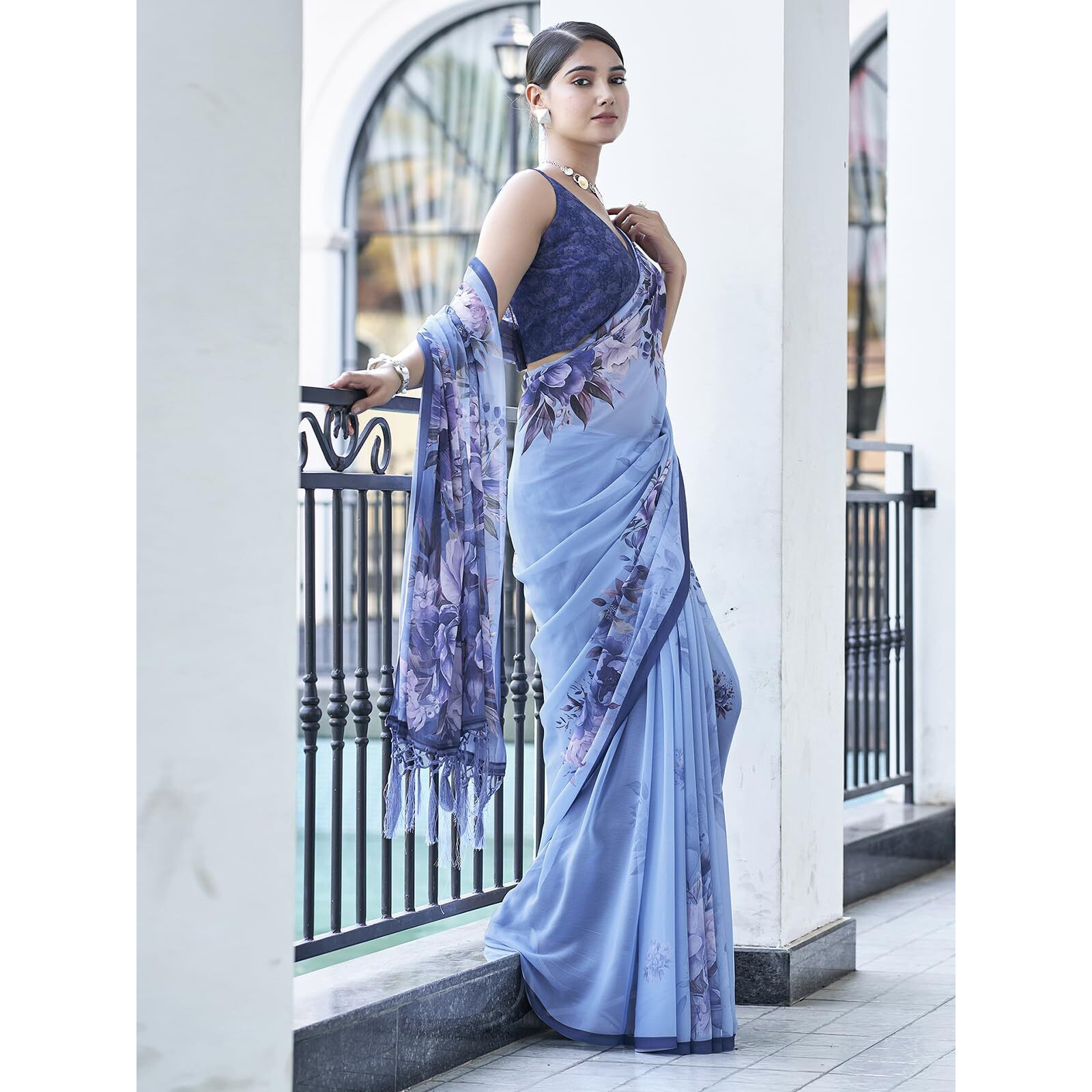 Satrani Women's Floral Printed Georgette Saree with Unstitched Blouse Piece (3505S115N_Blue5)