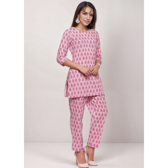 SMOWKLY Women's Printed Rayon Slub Mid Thighs Short Kurti With Relaxed Fit Pant Sylish Co-Ords Set || Trendy 3/4 Sleeve Kurta & Palazzo Cord Pair (Pink-Large)