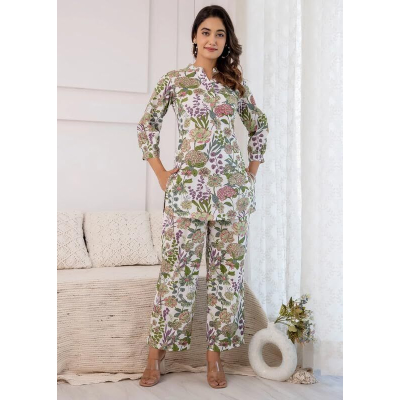 SMOWKLY Women's Printed Rayon Slub Mid Thighs Short Kurti With Relaxed Fit Pant Sylish Co-Ords Set || Trendy 3/4 Sleeve Kurta & Palazzo Cord Pair (Multicolor-Large)