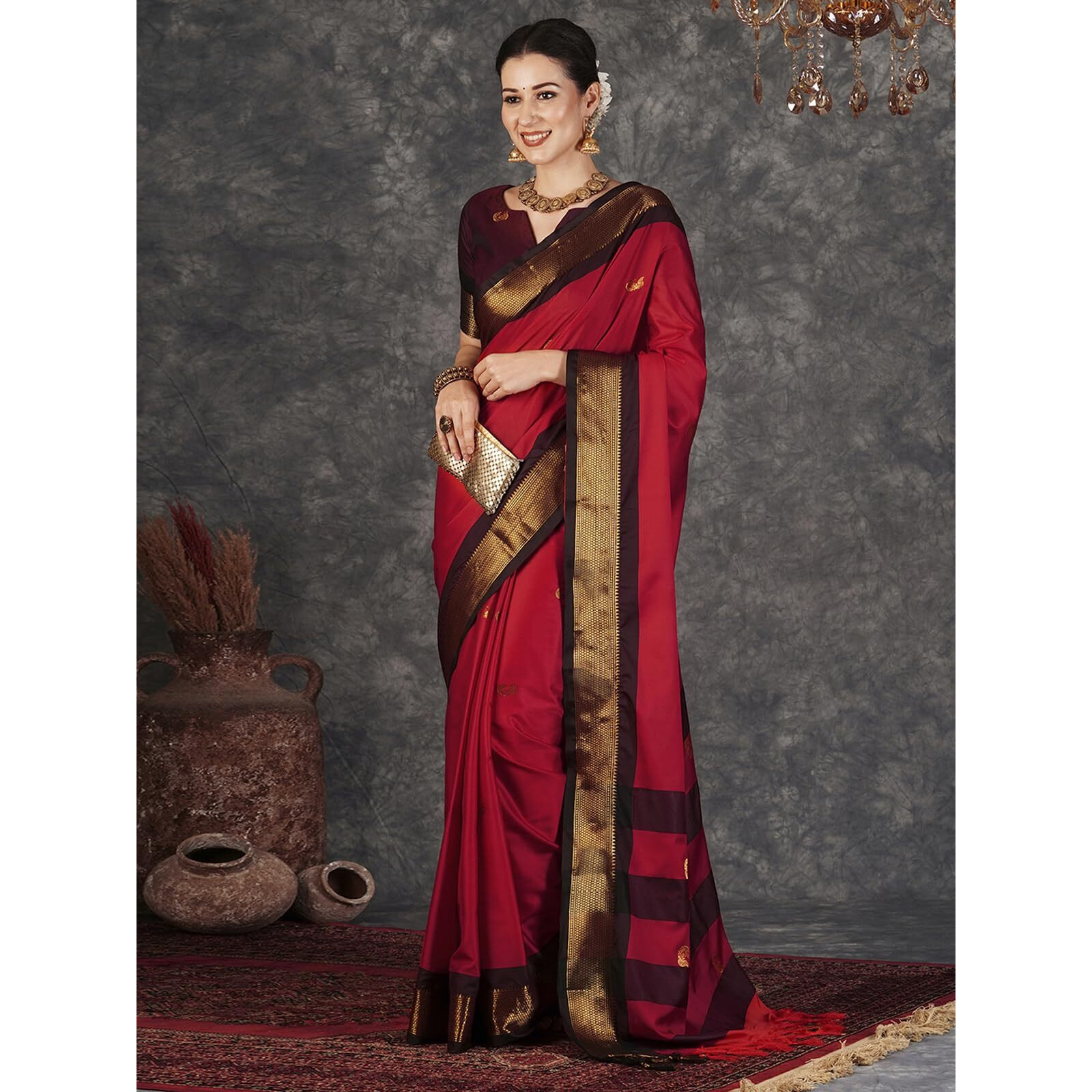 Satrani Women's Banarasi Jacquard Kanjivaram Silk Saree with Unstitched Blouse Piece (3743S111N_Red & Dark Maroon)