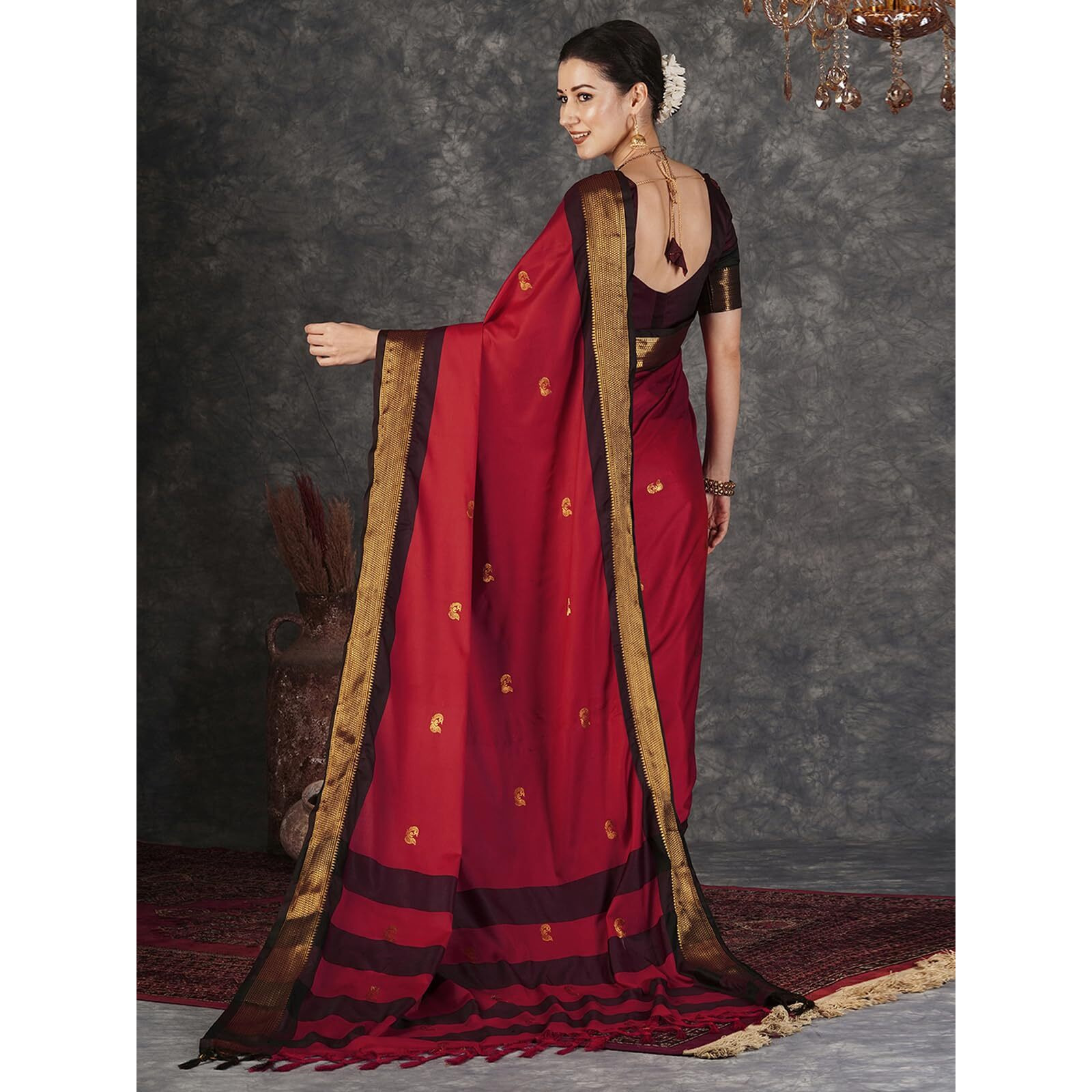 Satrani Women's Banarasi Jacquard Kanjivaram Silk Saree with Unstitched Blouse Piece (3743S111N_Red & Dark Maroon)