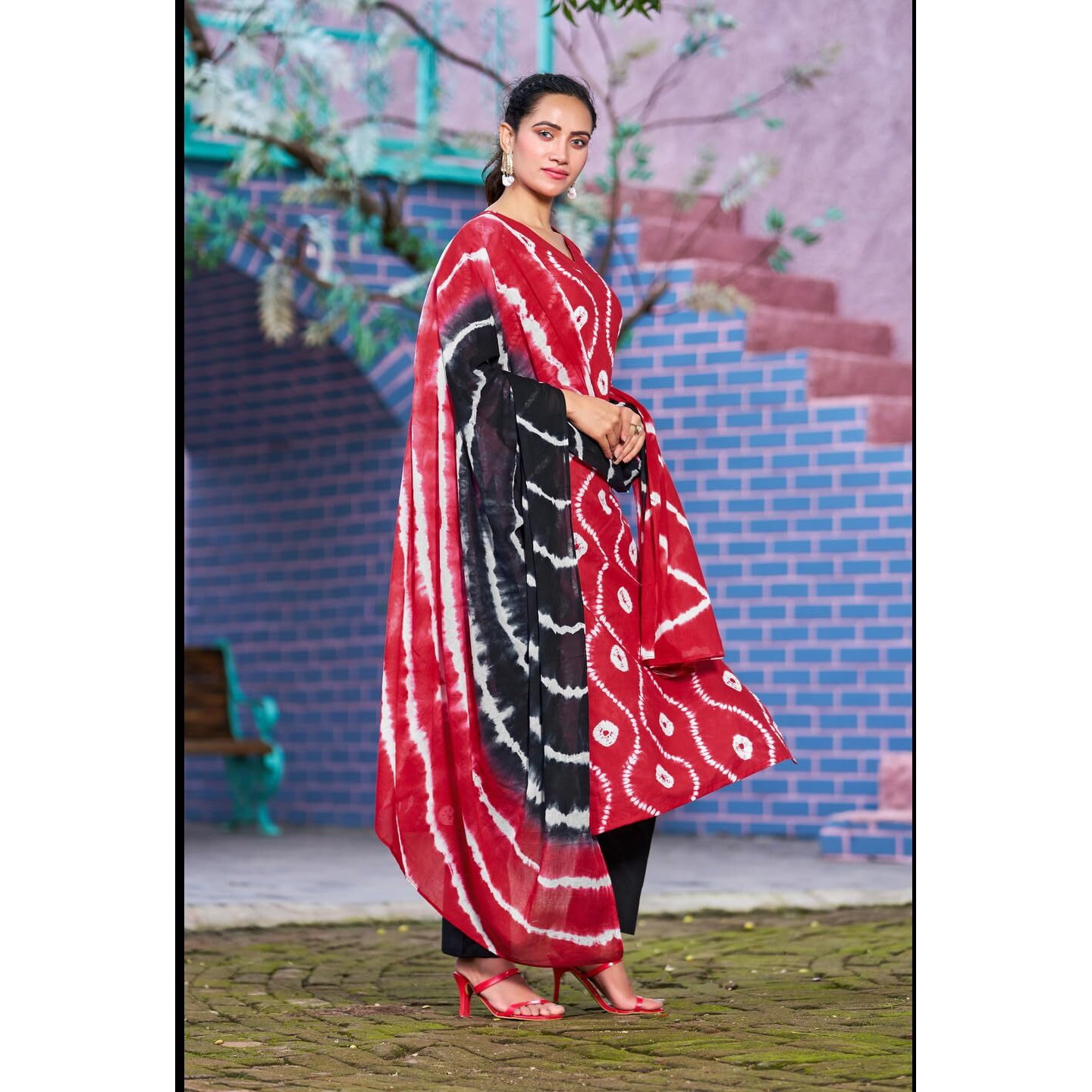 GoSriKi Women's Cotton Blend Straight Printed Kurta with Pant & Dupatta (Mayavi Red-NRW-GS_S_Red_Small)