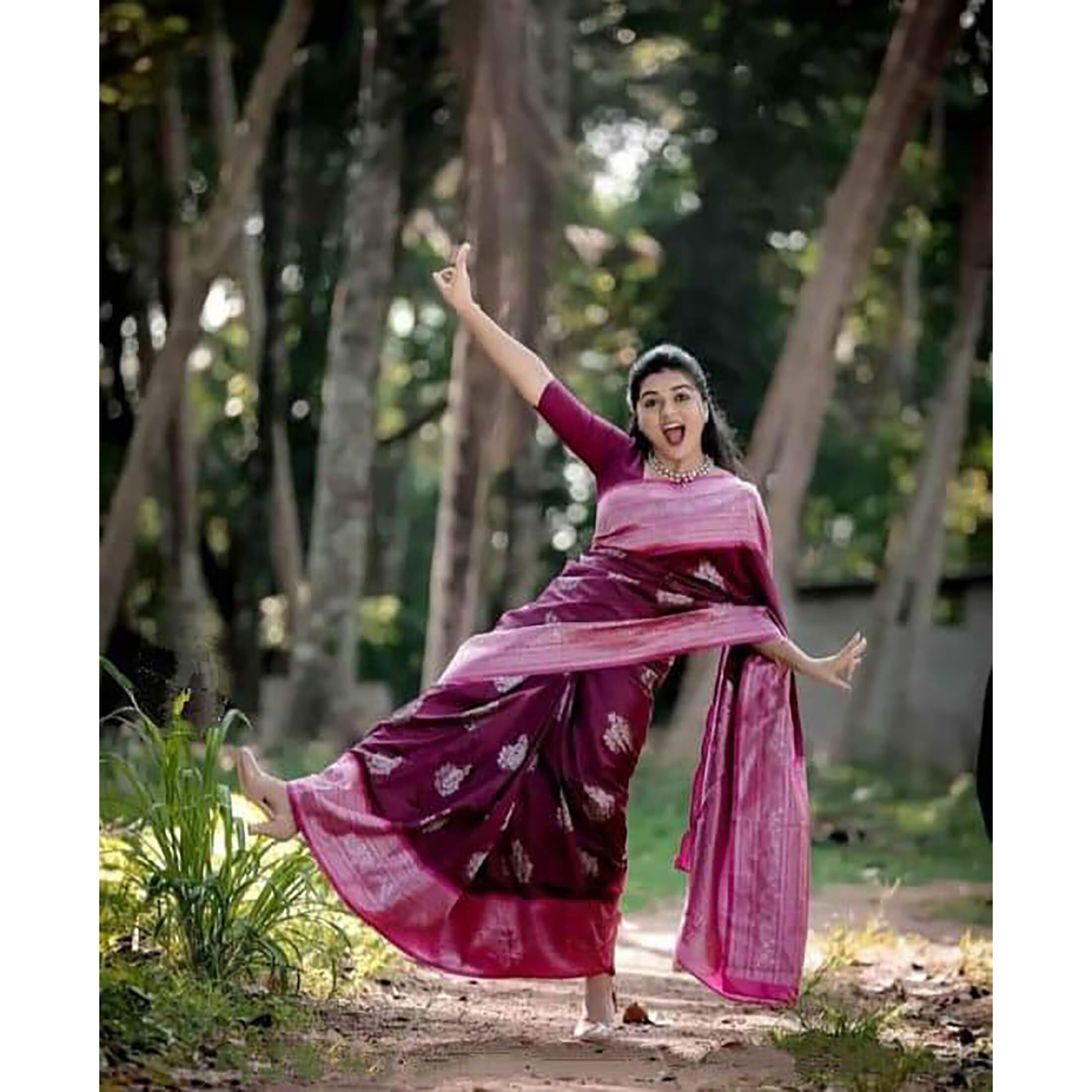 Anjaneya Sarees Banarasi Silk Woven Designer Saree (Purple)