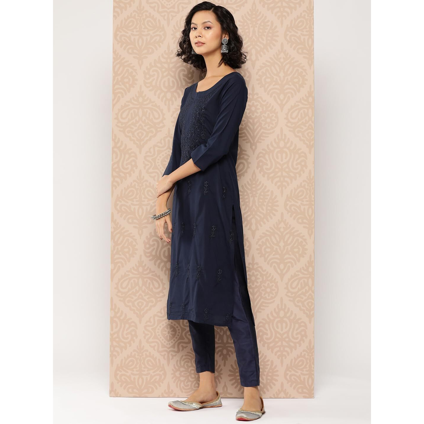 YUFTA Women Blue Floral Straight Kurta_(1285KURBL_S)