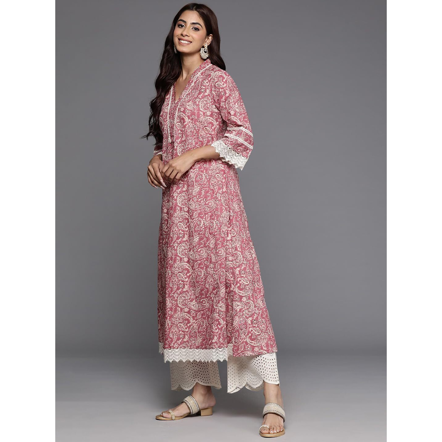 Varanga Womens Peach Paisley Printed A-Line Kurta with Lace Embellishment, V-Neck, 3/4 Sleeves, Casual & Festive Ethnic Wear for All Occasions (Double Extra Large)
