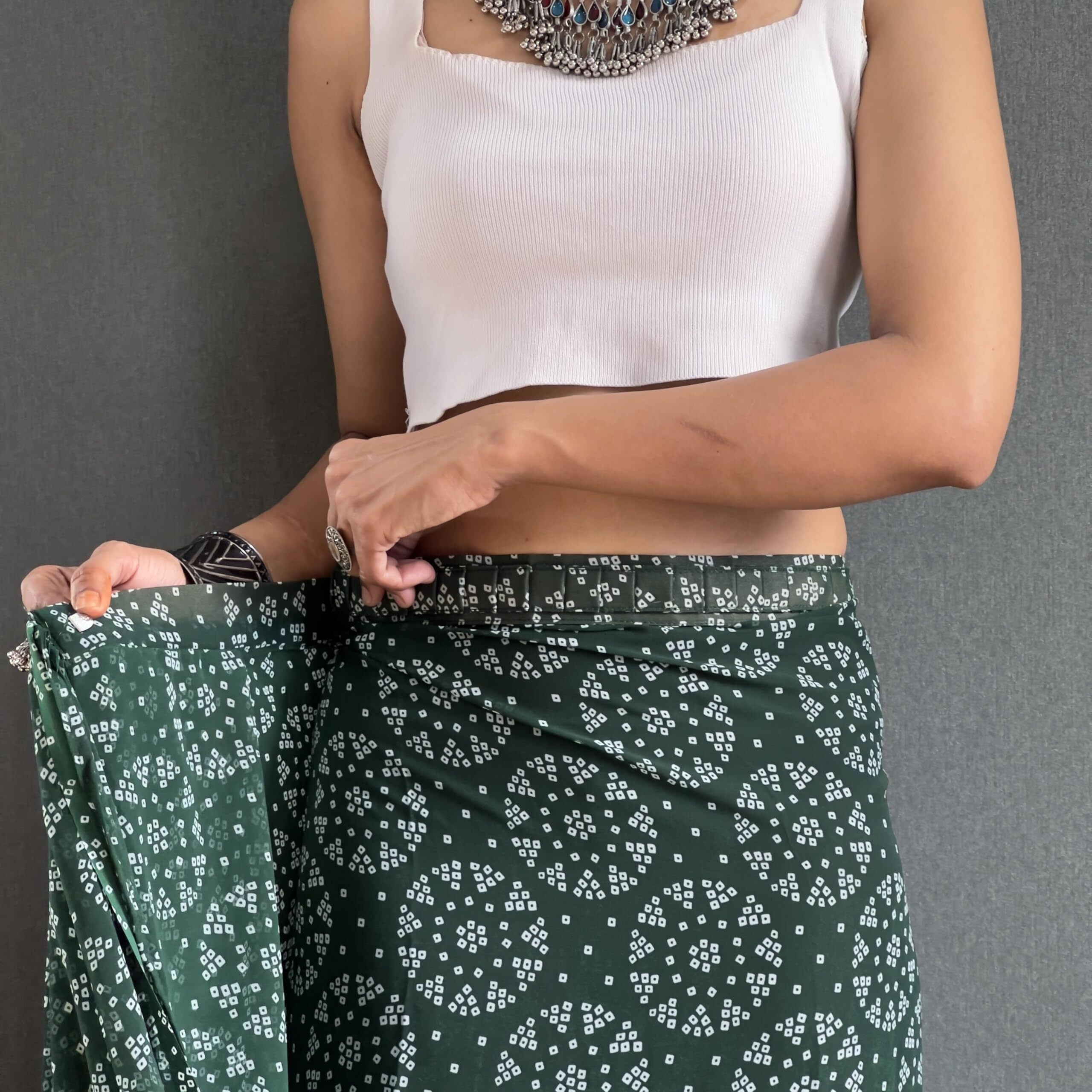 Stylescope Women's Georgette Bandhani Printed Ready To Wear One Minute Saree With Unstitched Blouse Piece (RTW Sitara Bottle Green_Bottle Green_Free Size)