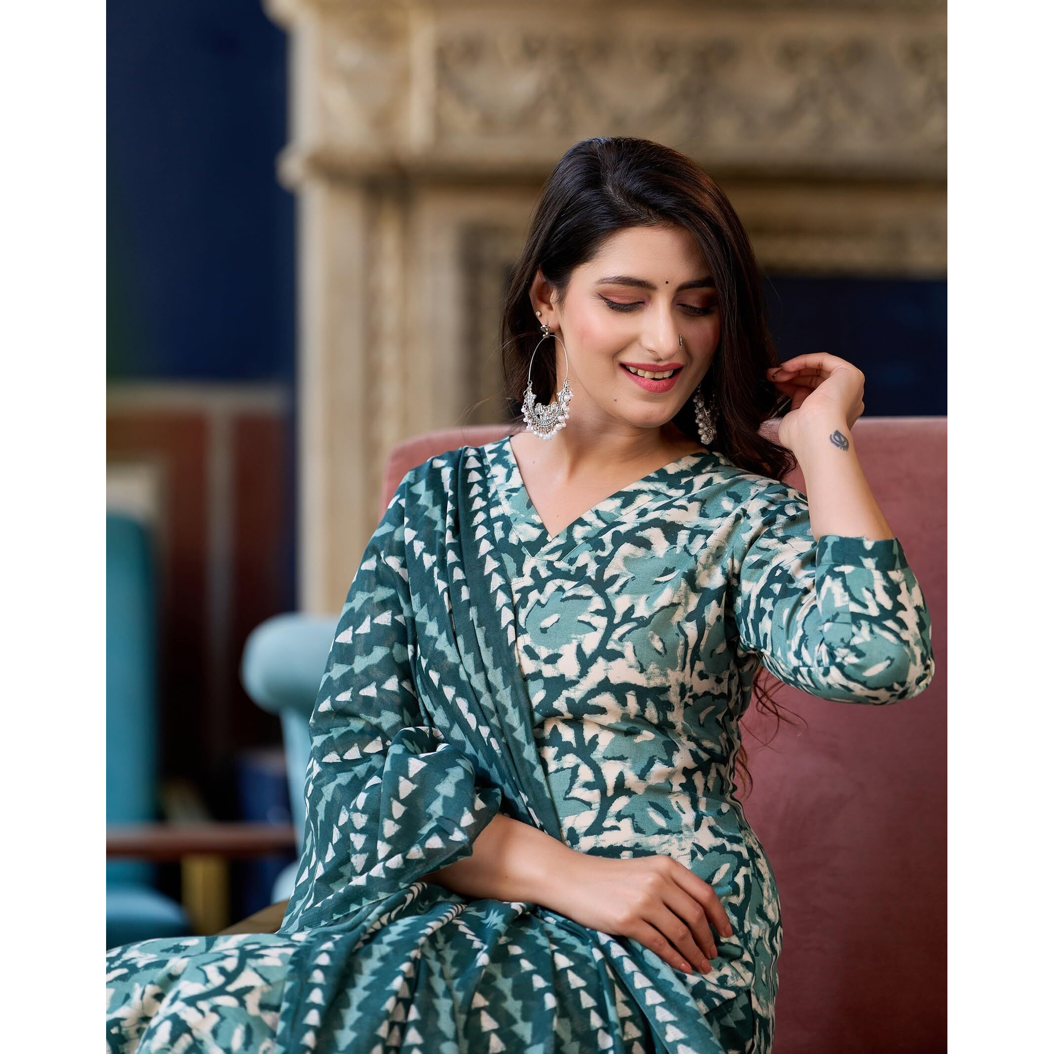 KLOSIA Women Straight Printed Kurta and Pant Set with Dupatta | Ethnic Set | Dupatta Set | Suit Set | Kurta Set | (Small) Green