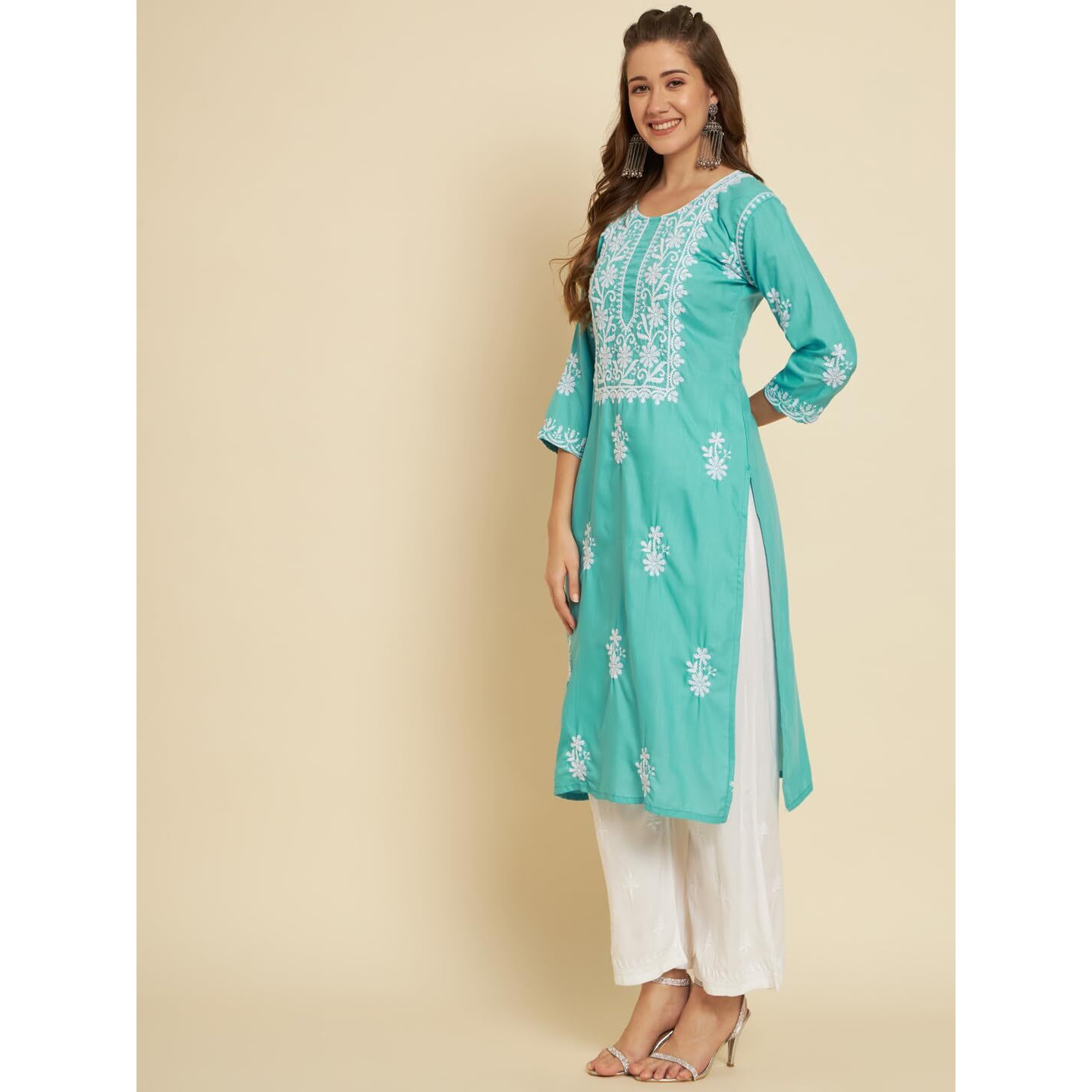 VAIRAGEE Women's Soft Slub Cotton Straight Cut Round Neck Kurta with Beautiful Lucknowi Chickenkari Work (1571) Sea Green