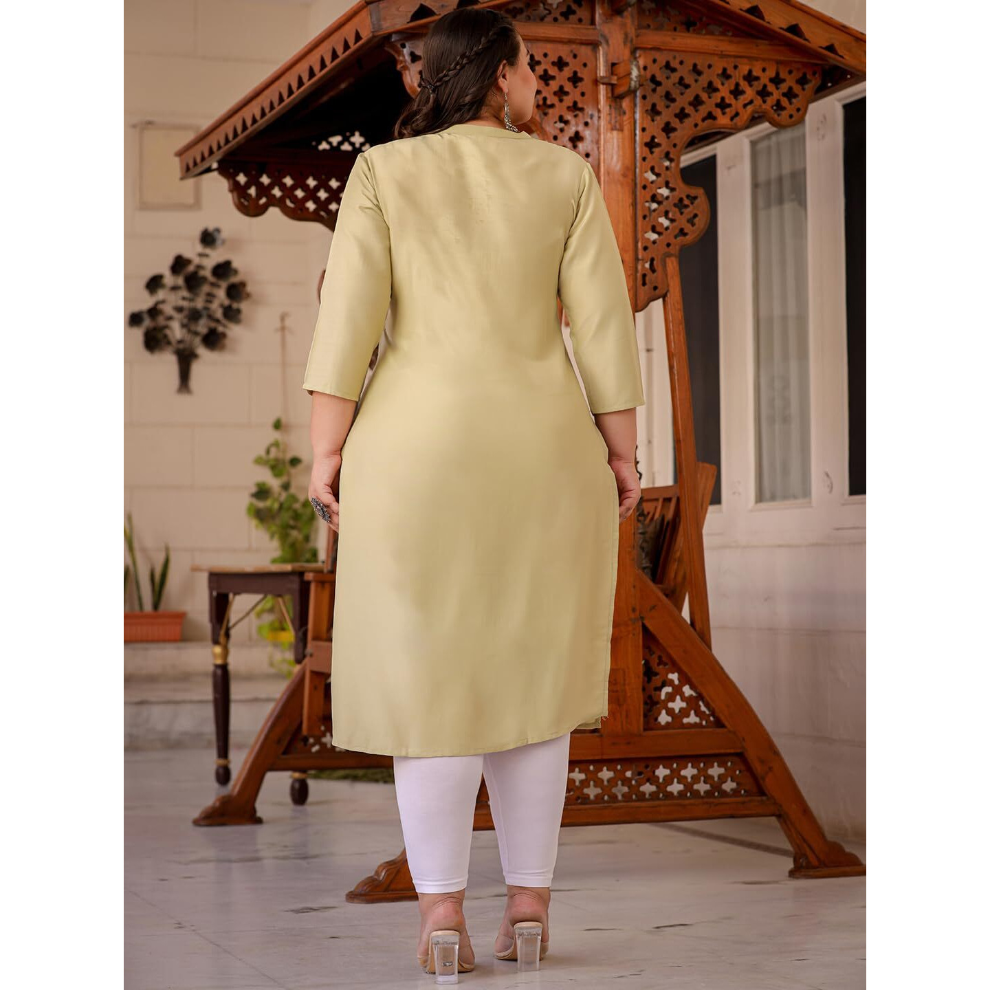 YUFTA Women Green Solid Straight Kurta_(1281PKURGR_4XL)