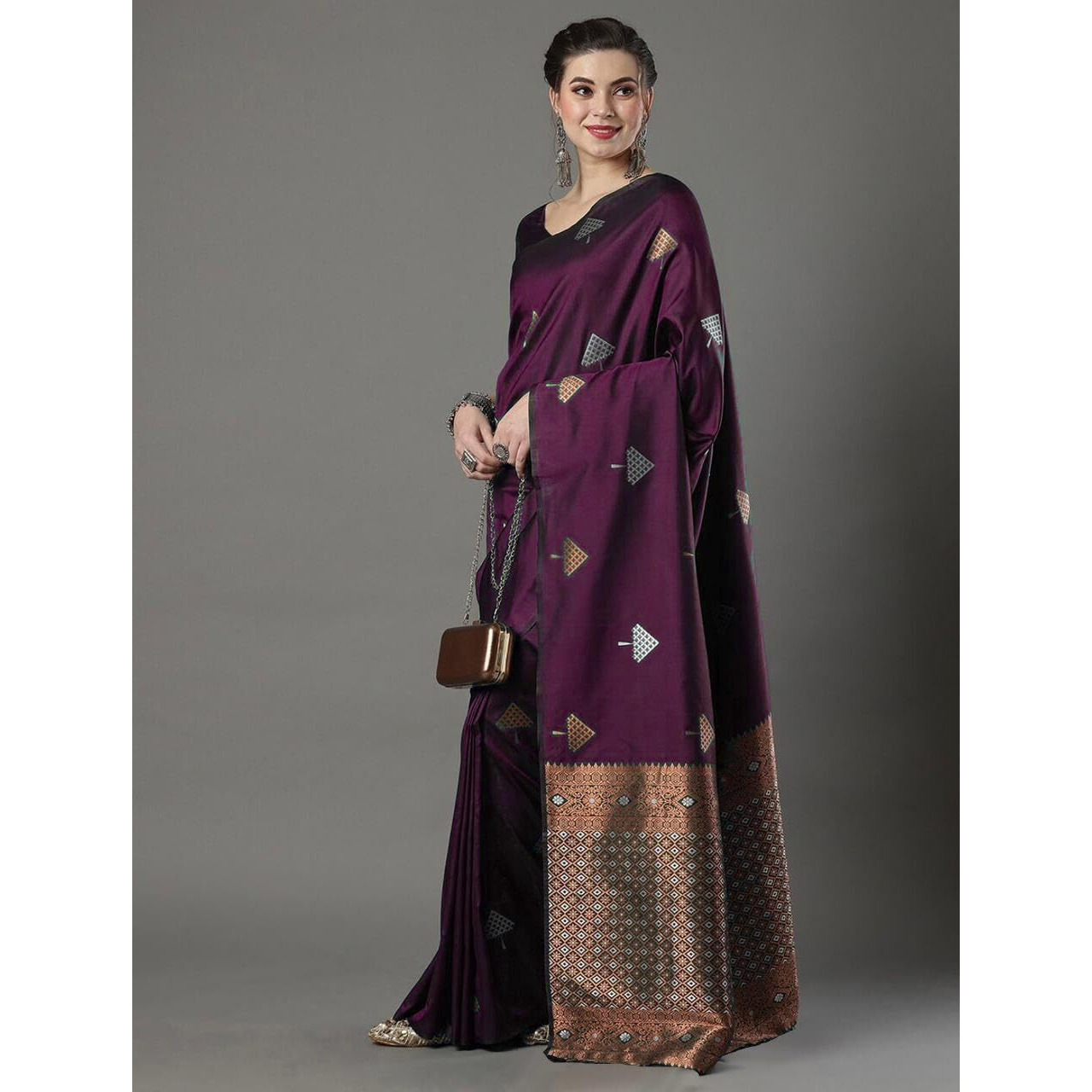 Flosive Woven Beautiful Mix Color Kanjivaram Silk Saree With Zari Weaving (WINE)