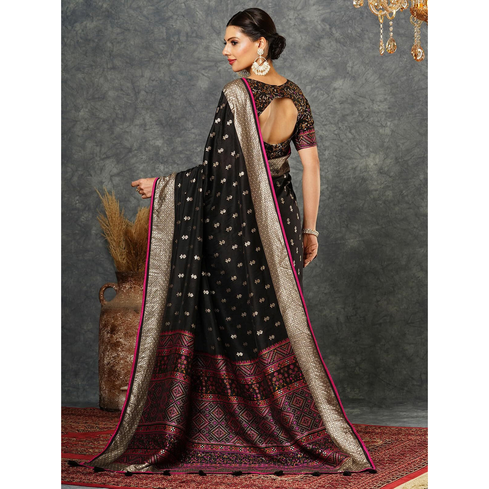 Satrani Women's Dola Silk Banarasi Jacquard Saree with Unstitched Blouse Piece (3894S121N_Black)